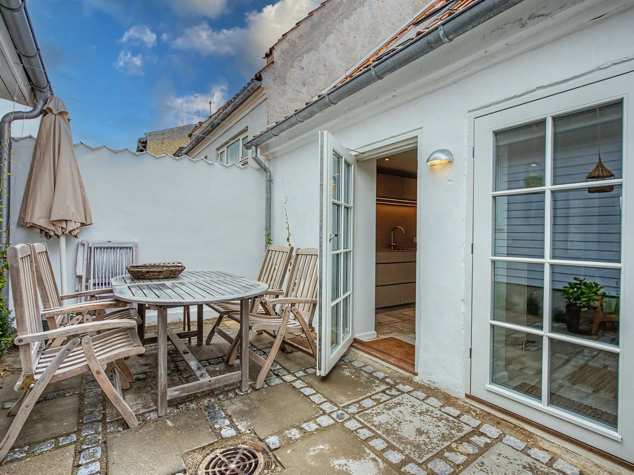 "Swarthofthi" - 90m from the sea