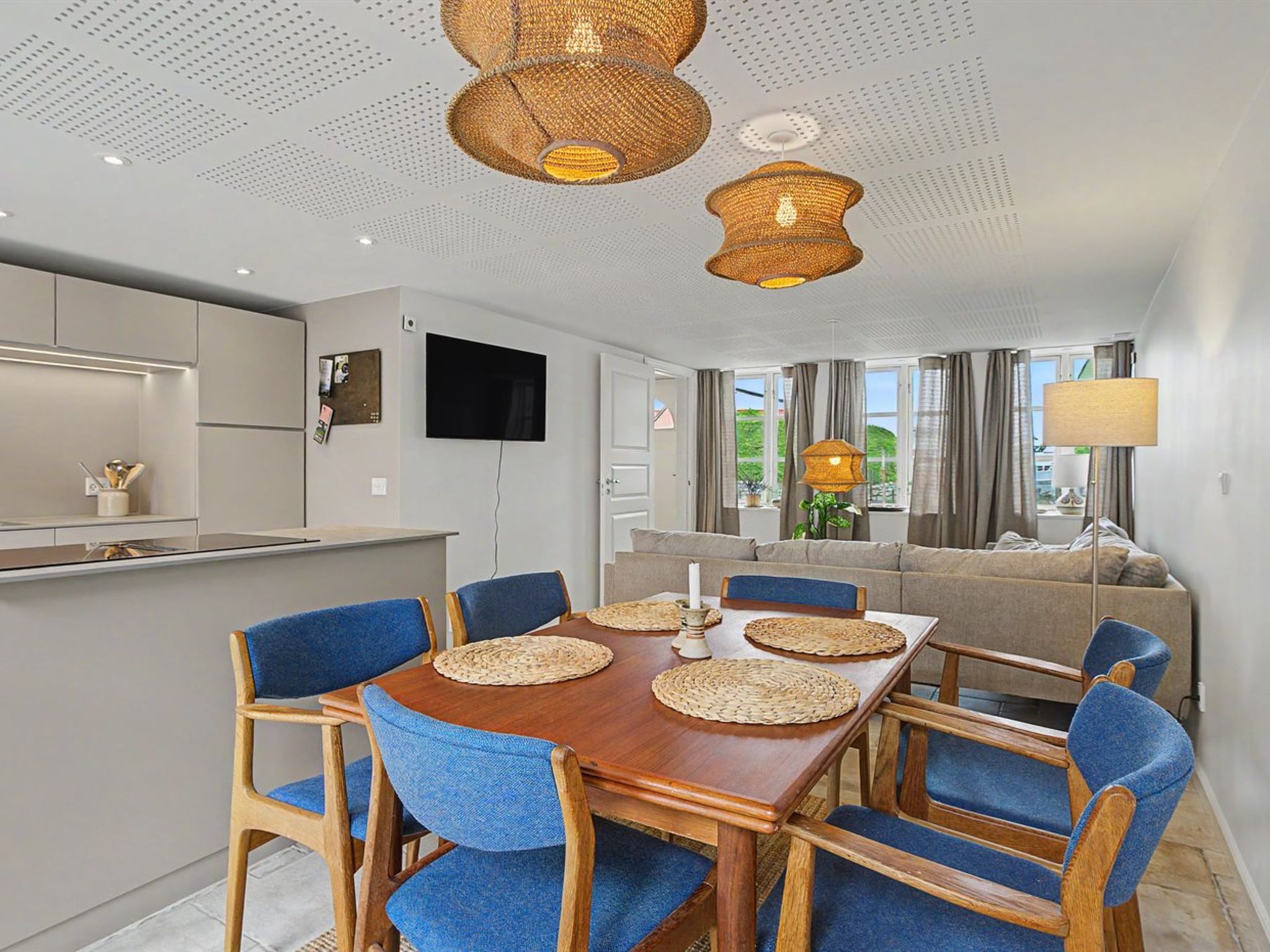 "Swarthofthi" - 90m from the sea - Binnen