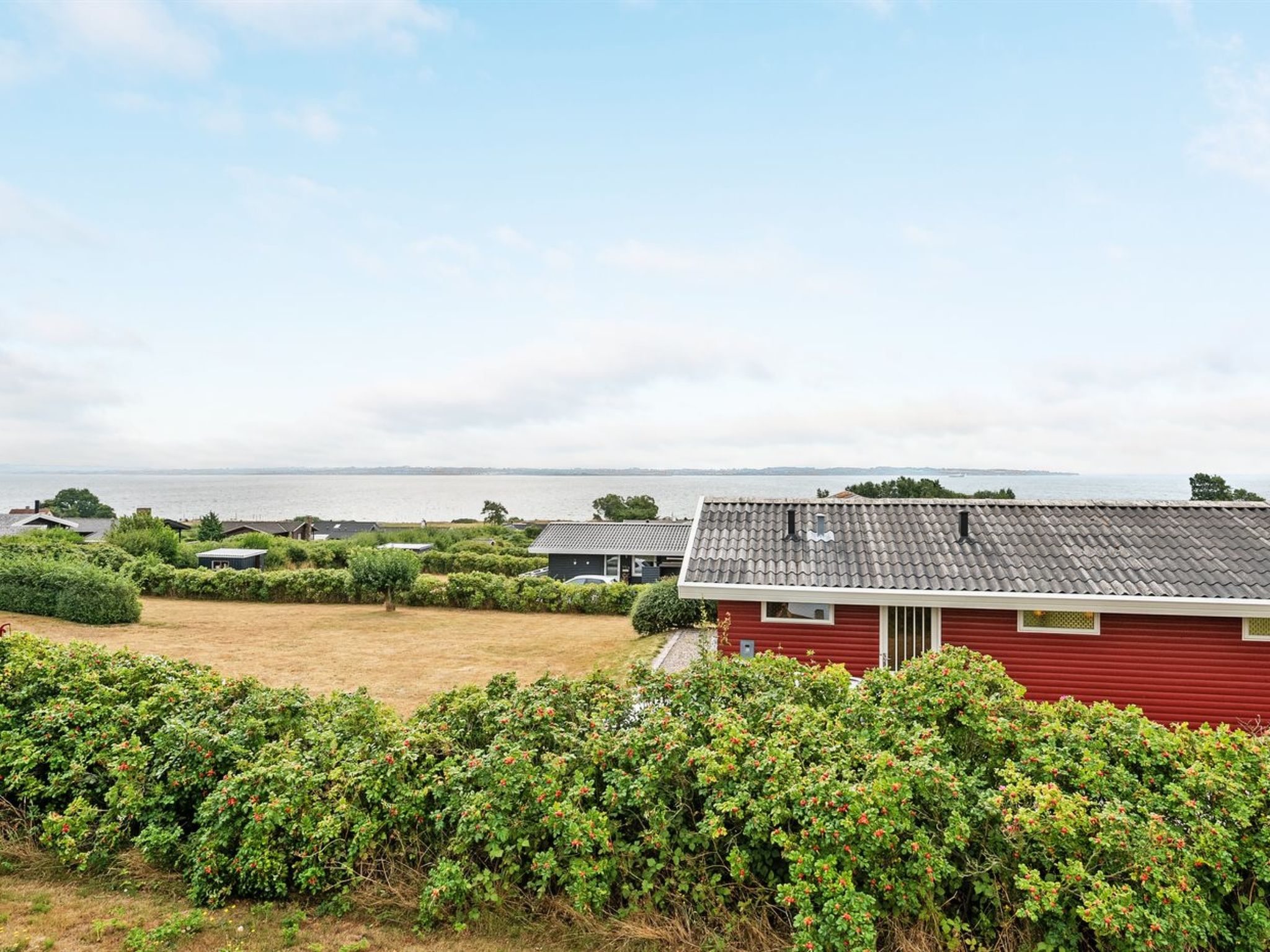 "Miriam" - 300m from the sea-Buiten