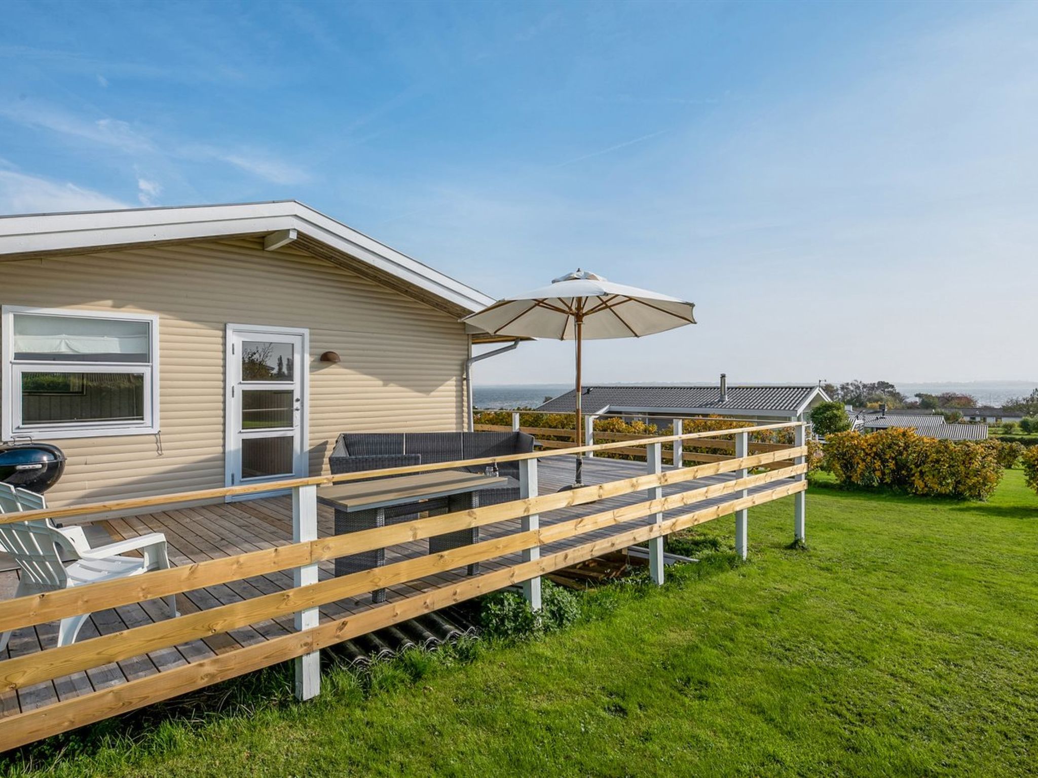 "Arton" - 300m from the sea - Buiten
