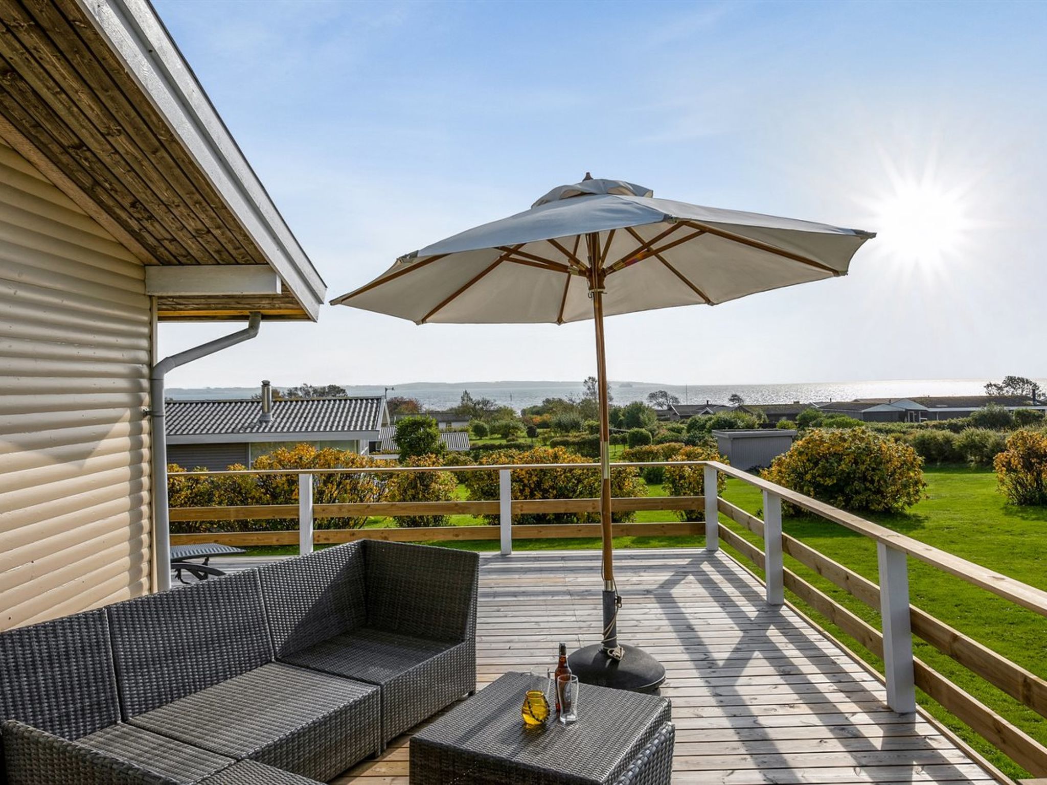 "Arton" - 300m from the sea - Buiten