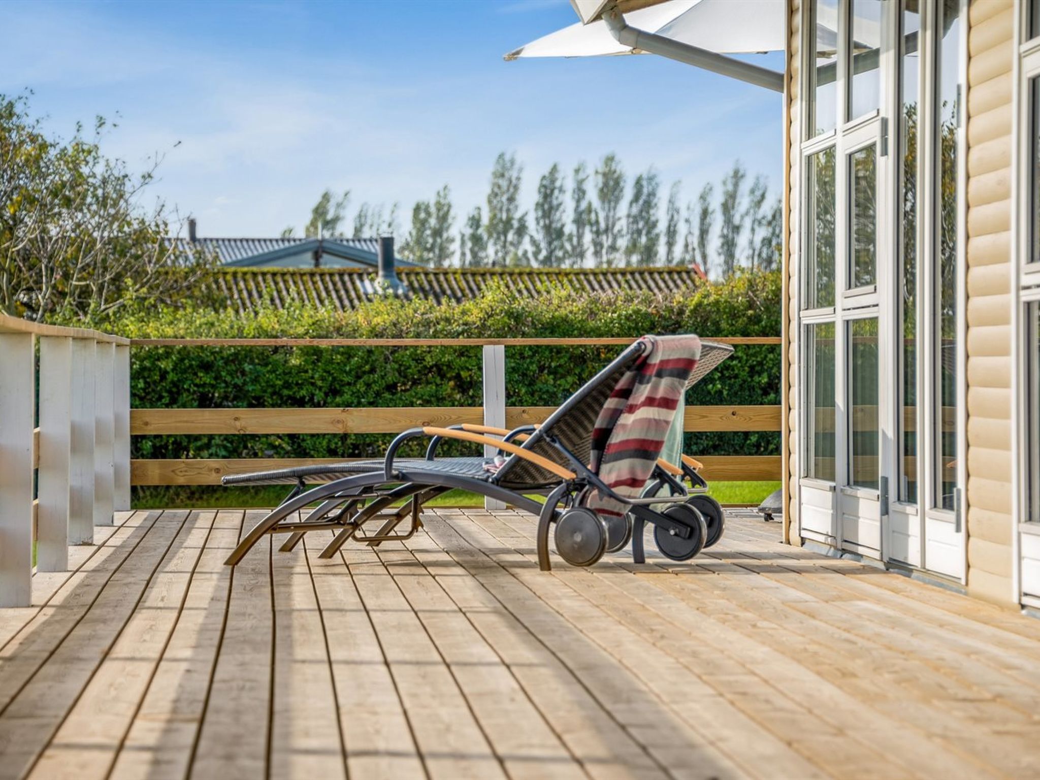 "Arton" - 300m from the sea - Buiten