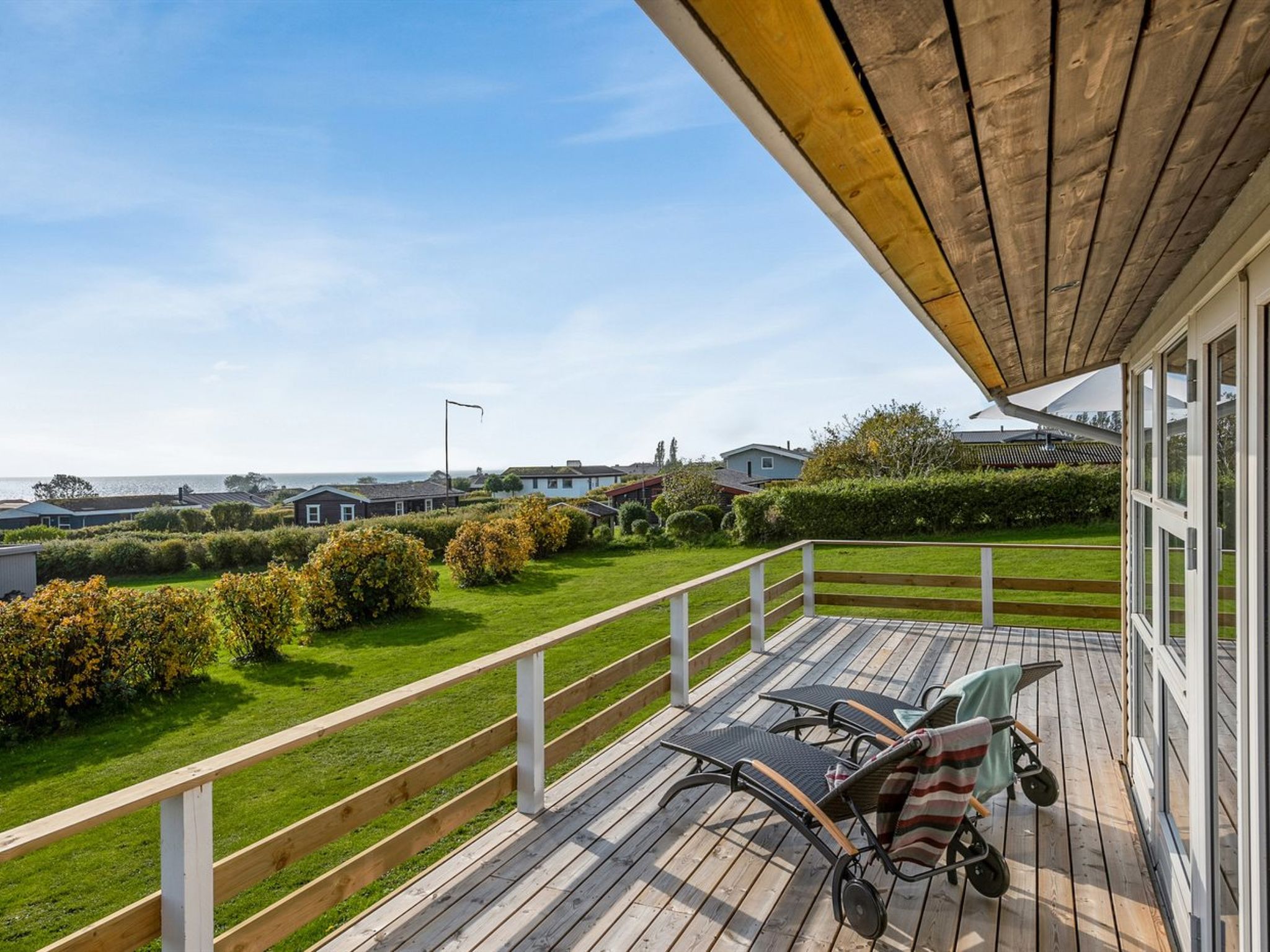 "Arton" - 300m from the sea - Buiten