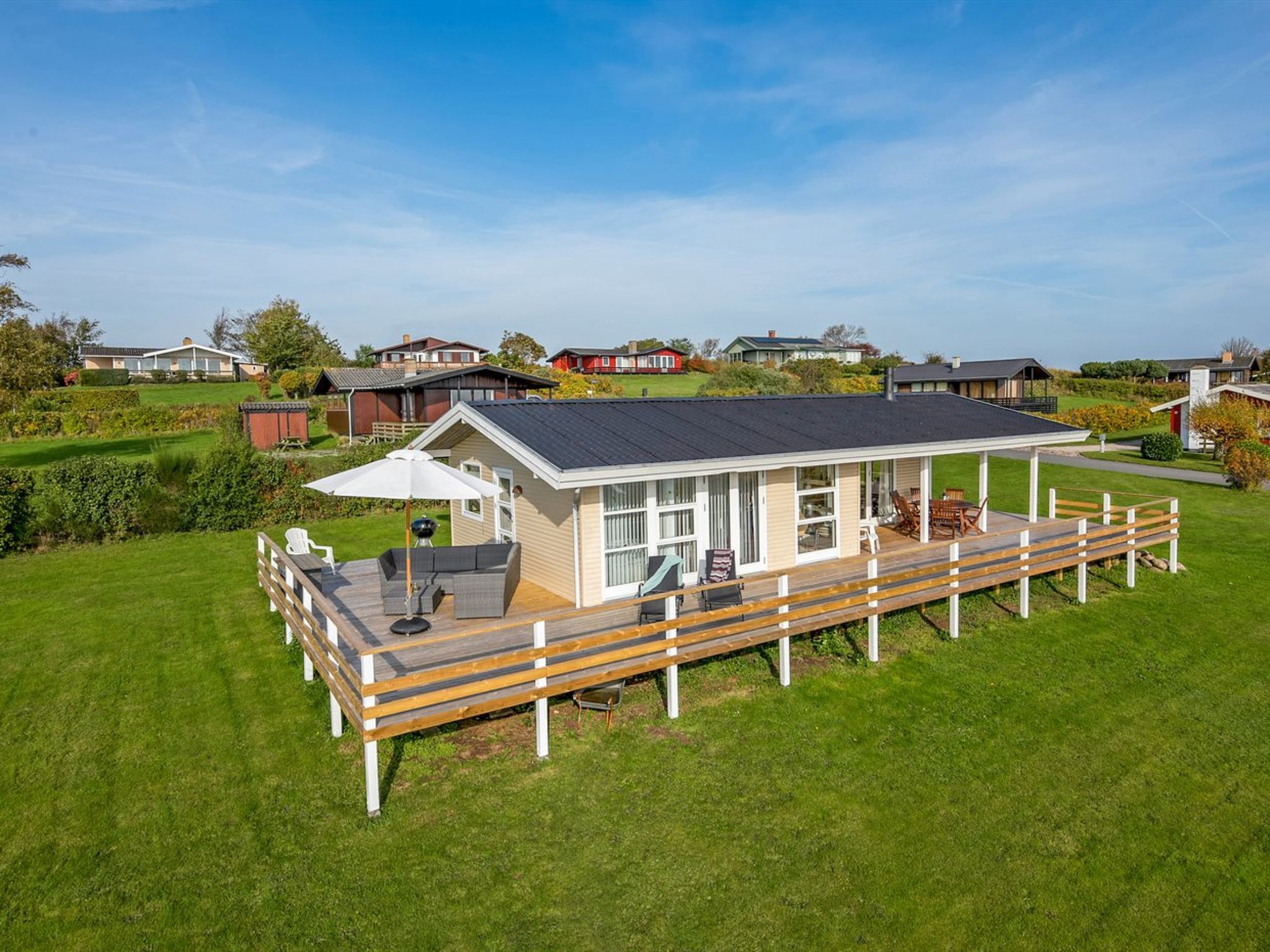 "Arton" - 300m from the sea - Buiten
