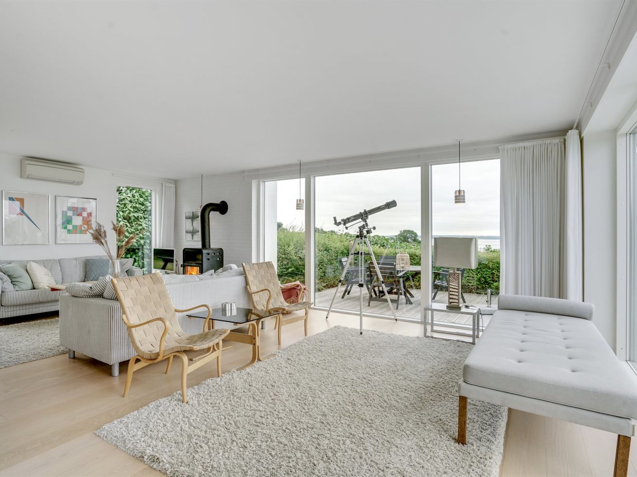 "Sissela" - 5m from the sea-Binnen