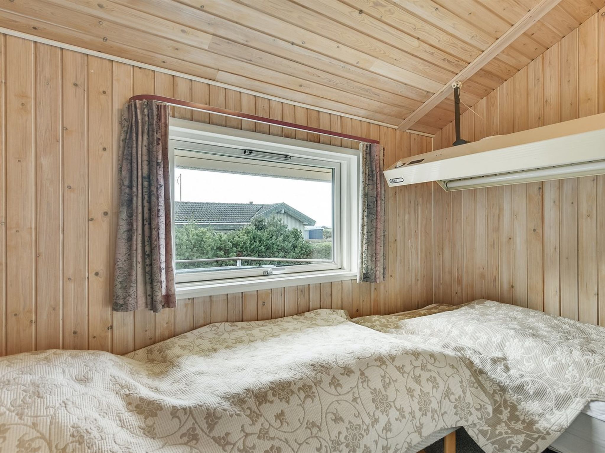 "Hjalmar" - 400m from the sea - Binnen