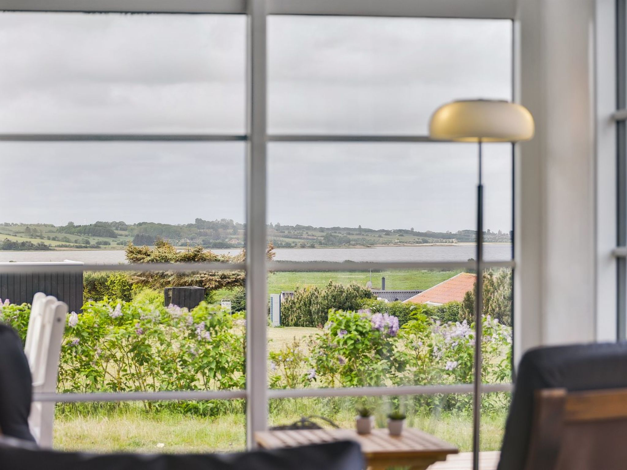 "Ginnie" - 300m from the sea - Buiten