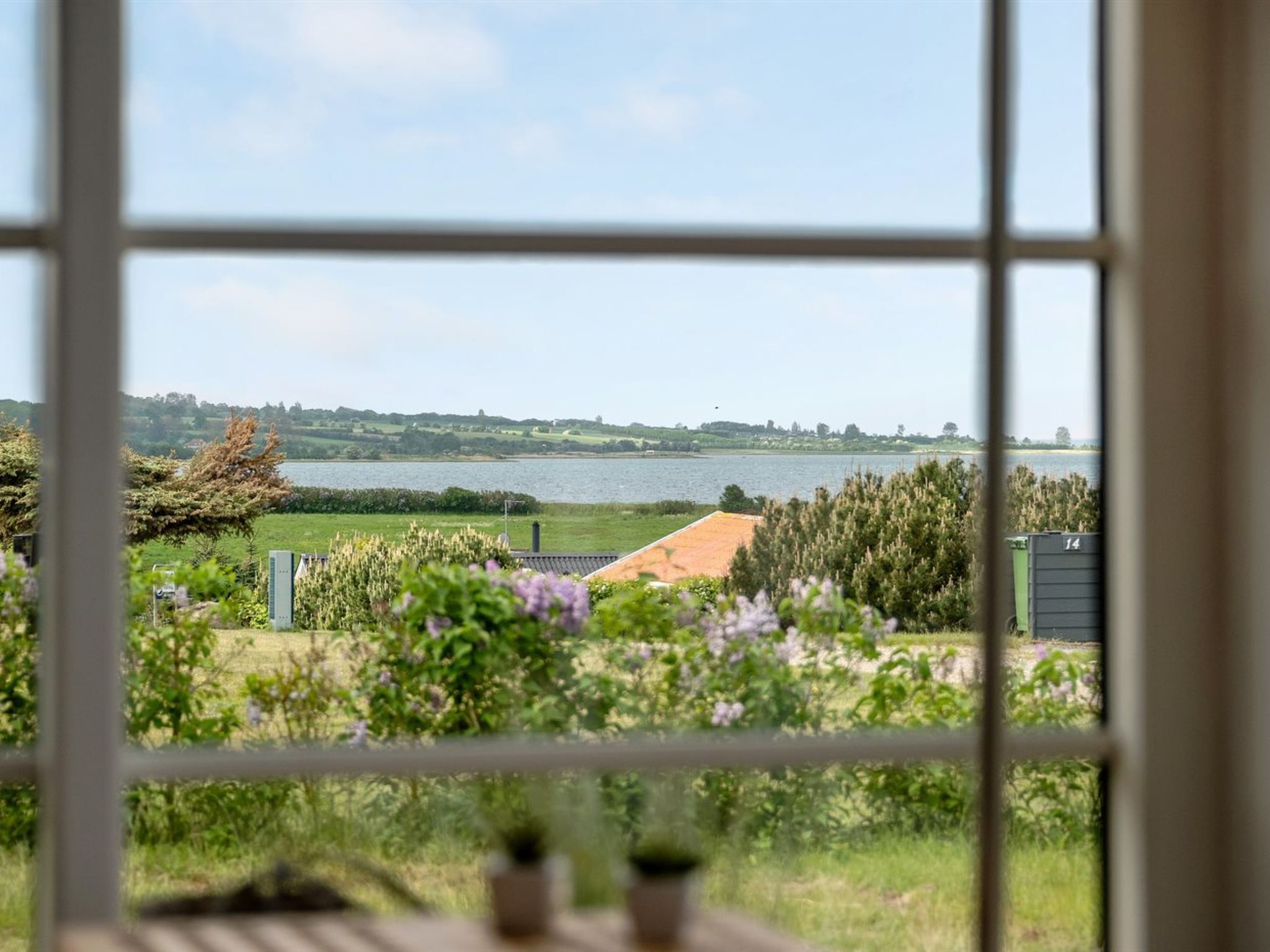 "Ginnie" - 300m from the sea - Buiten