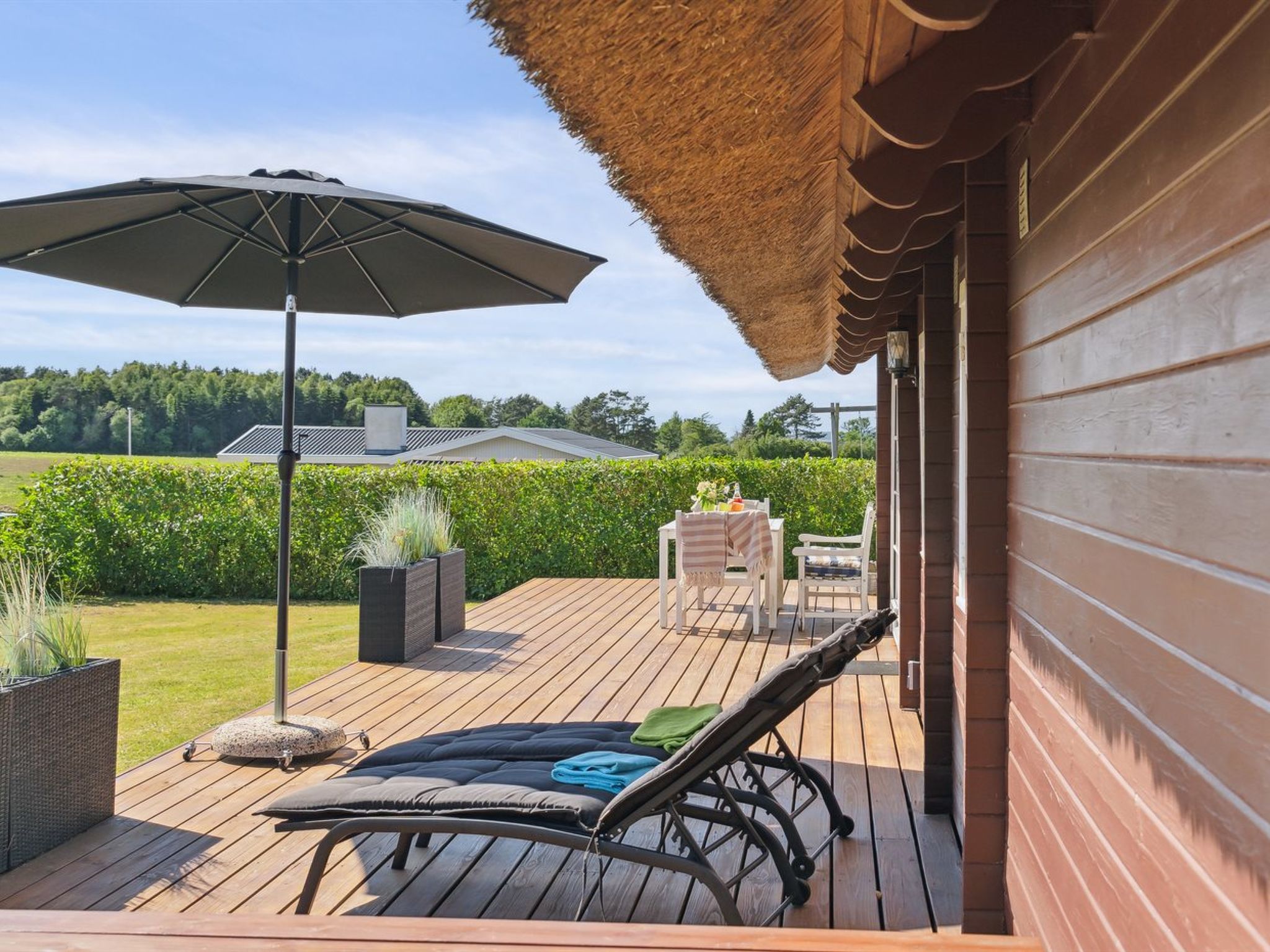 "Ginnie" - 300m from the sea - Buiten
