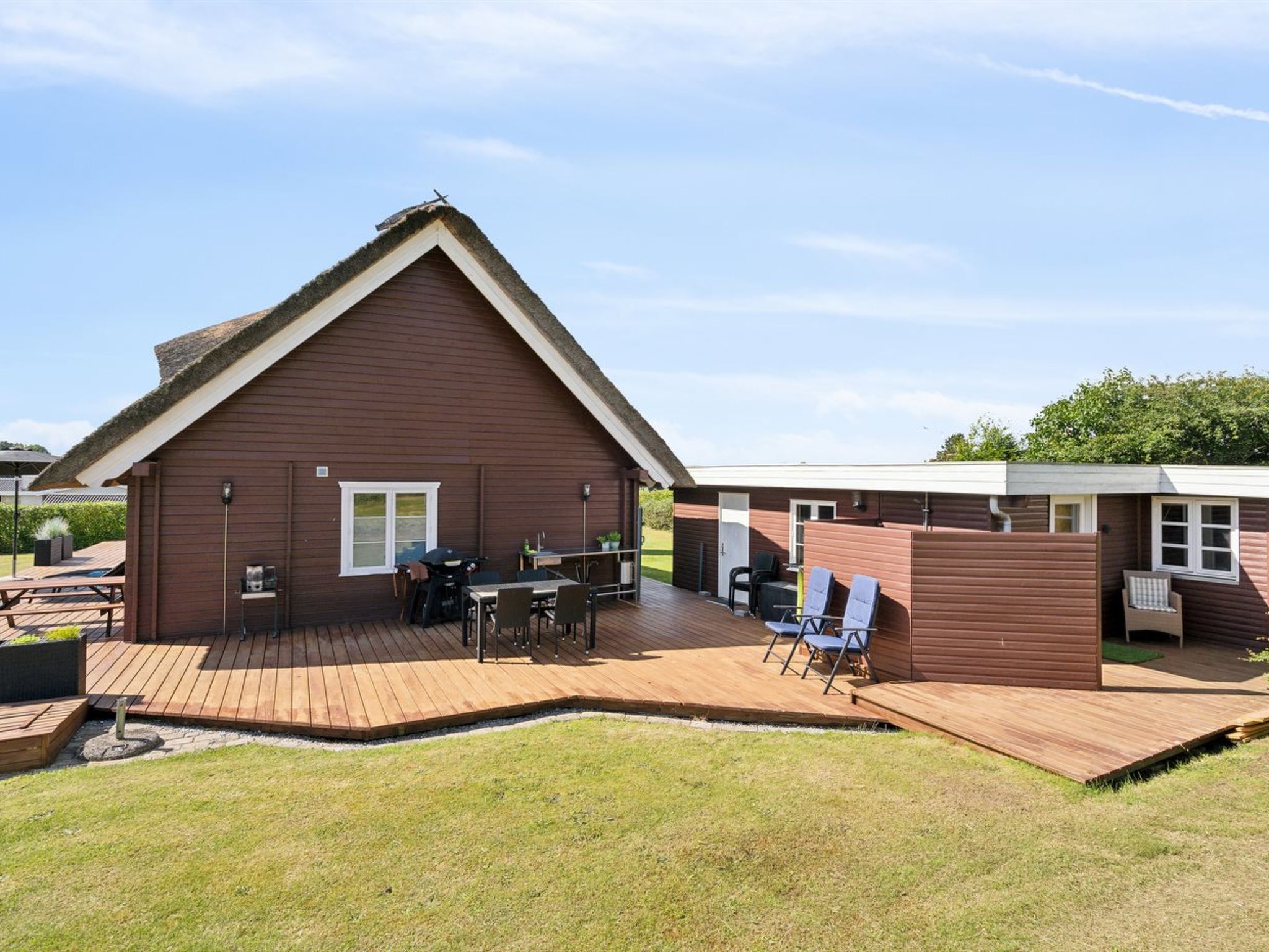 "Ginnie" - 300m from the sea - Buiten