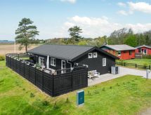 Vakantiehuis Antti in Millinge: Zeezicht op 350 meter van het strand - thumbnail 1