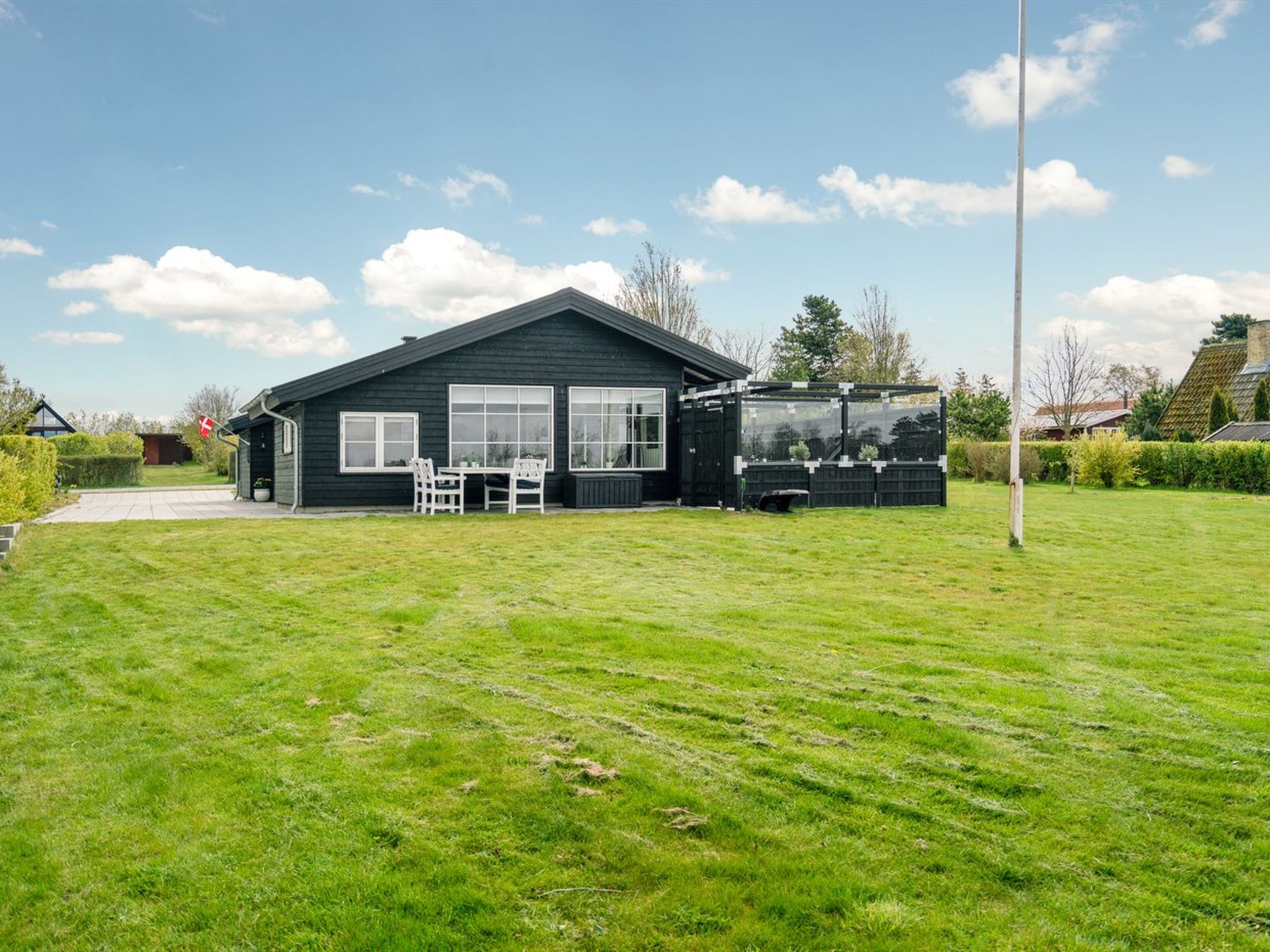 "Antti" - 350m from the sea - Buiten