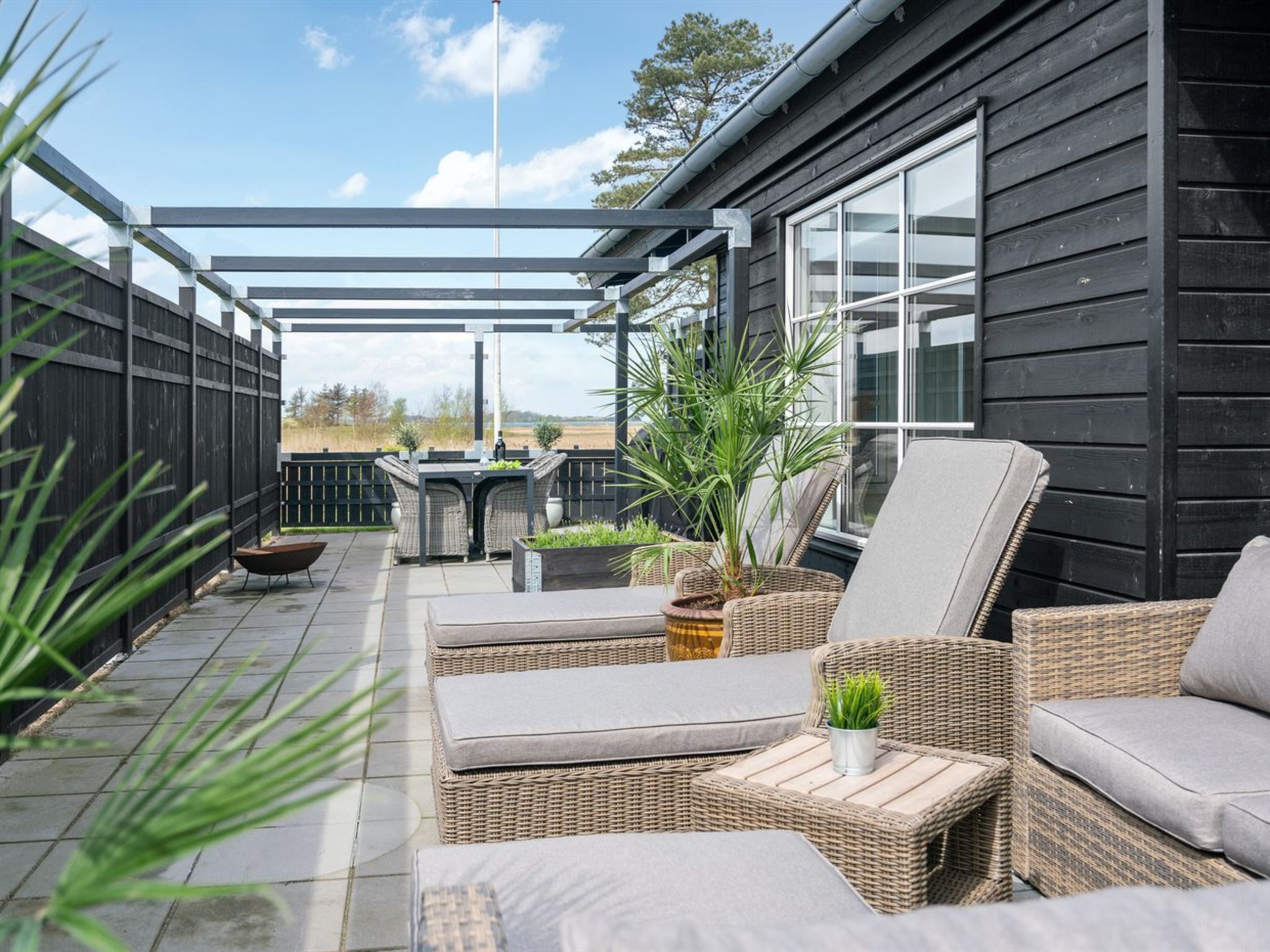 "Antti" - 350m from the sea - Buiten