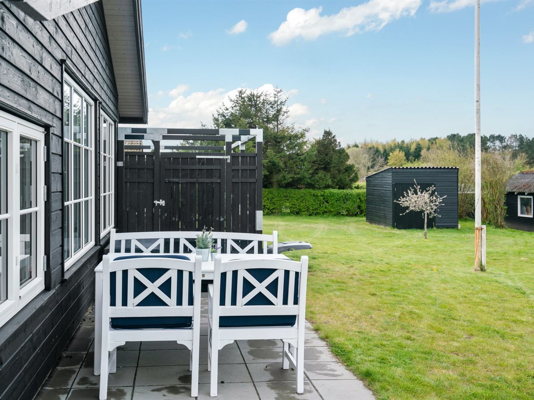 "Antti" - 350m from the sea - Buiten