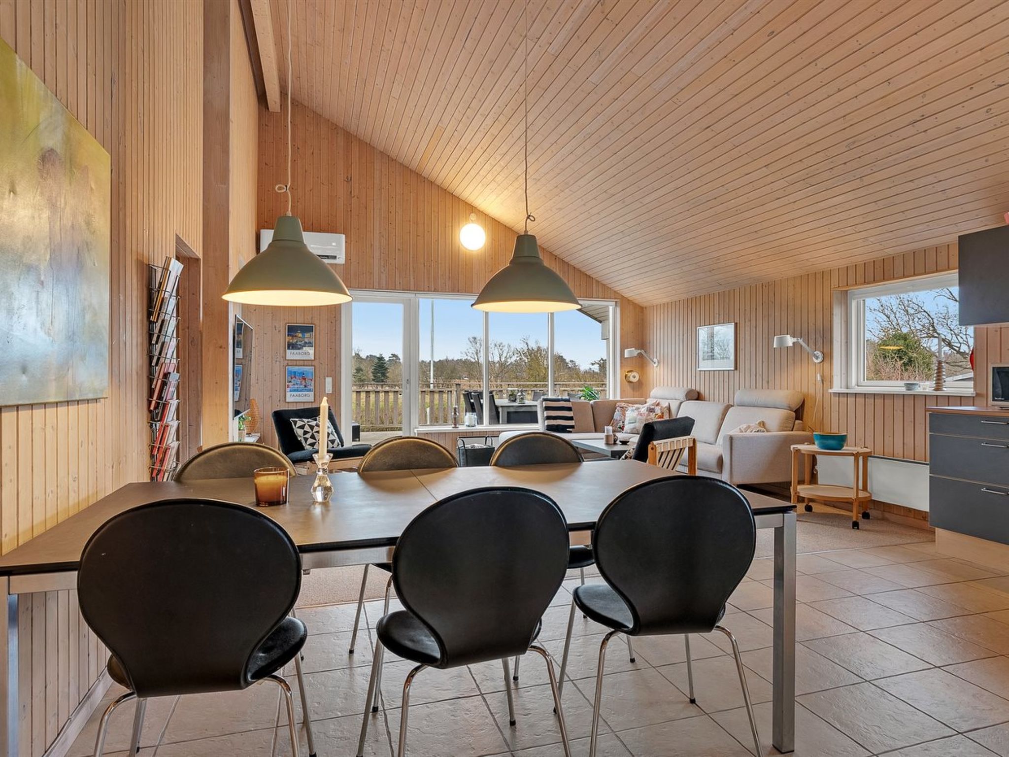 "Filisha" - 200m from the sea - Binnen