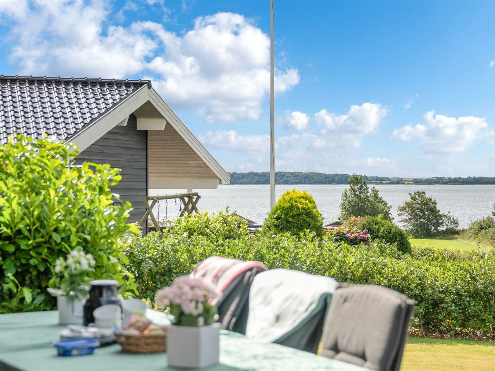 "Rathi" - 250m from the sea - Buiten