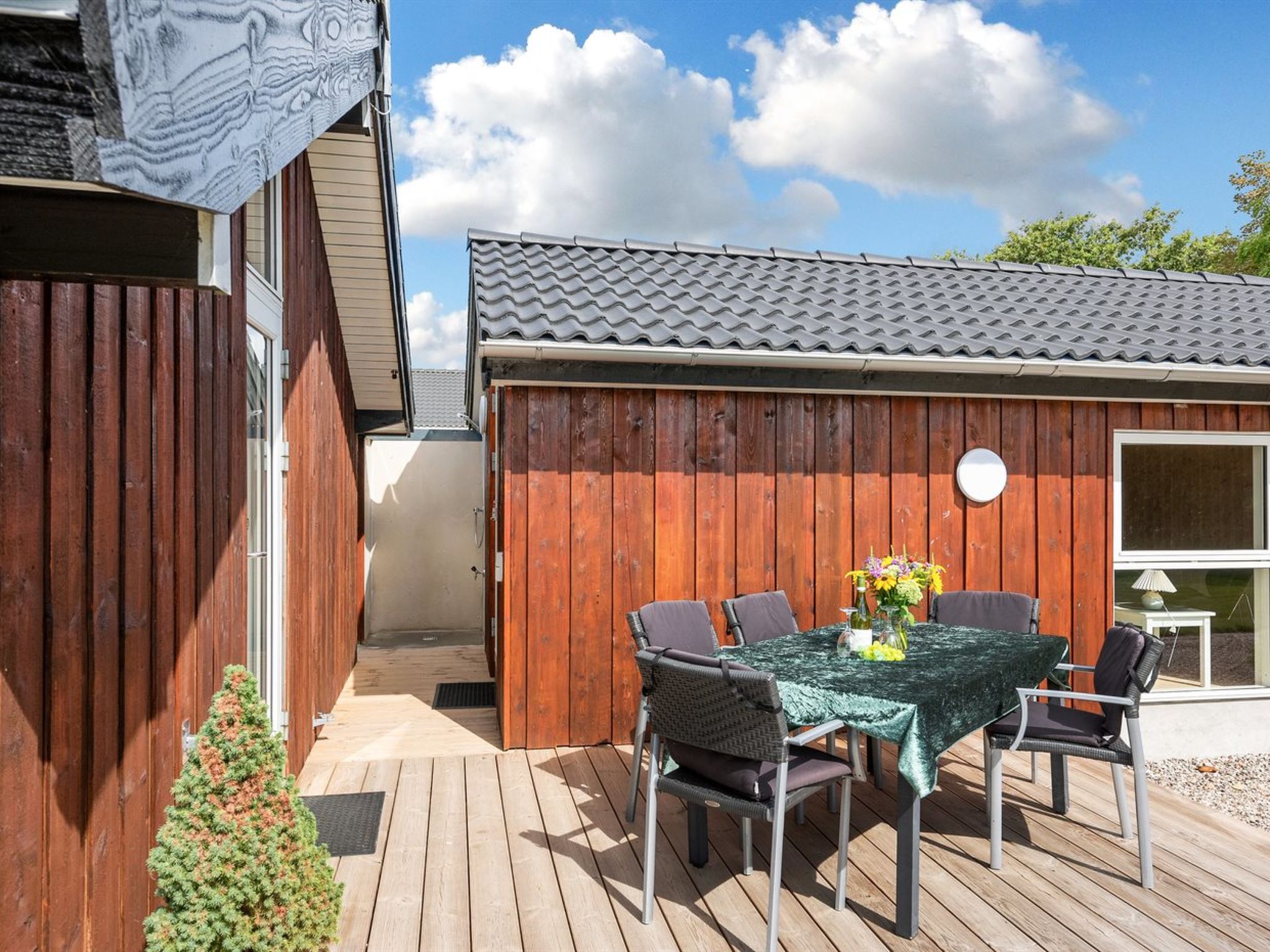 "Rathi" - 250m from the sea - Buiten