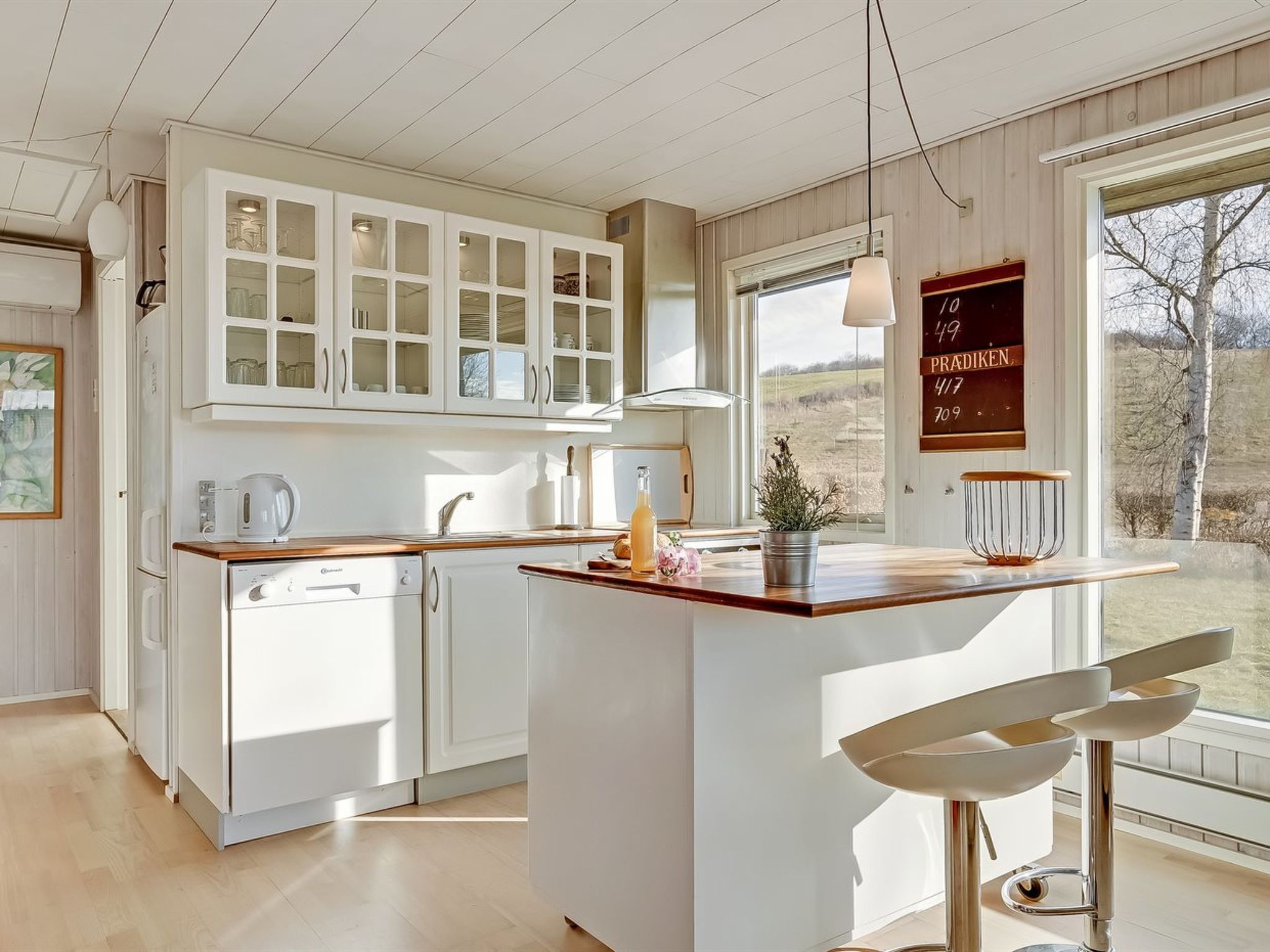 "Kalle" - 400m from the sea - Drinnen