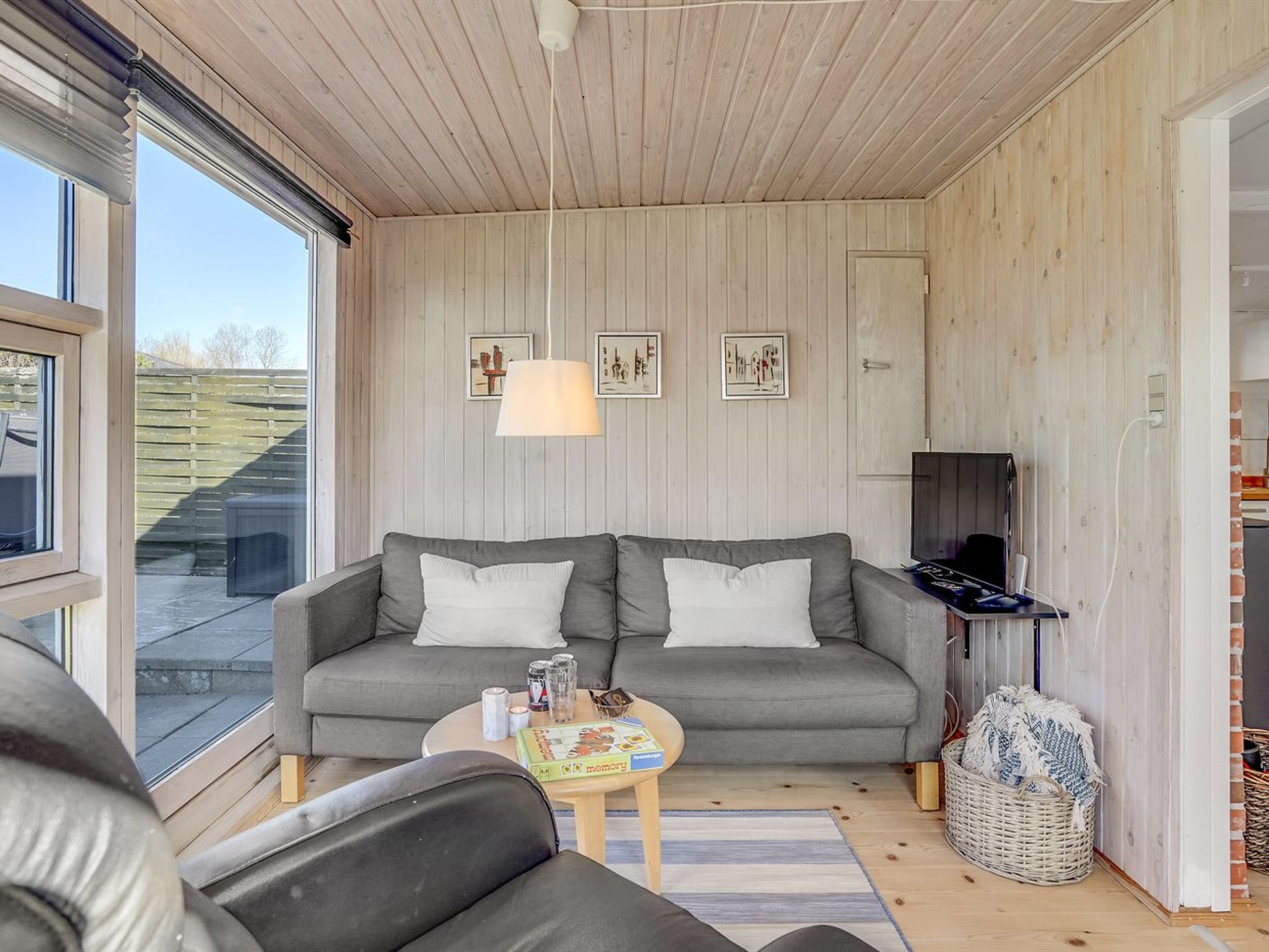 "Loella" - 35m from the sea-Binnen