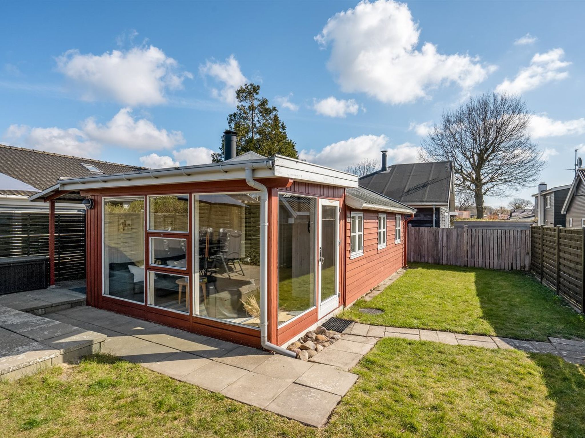 "Loella" - 35m from the sea - Buiten