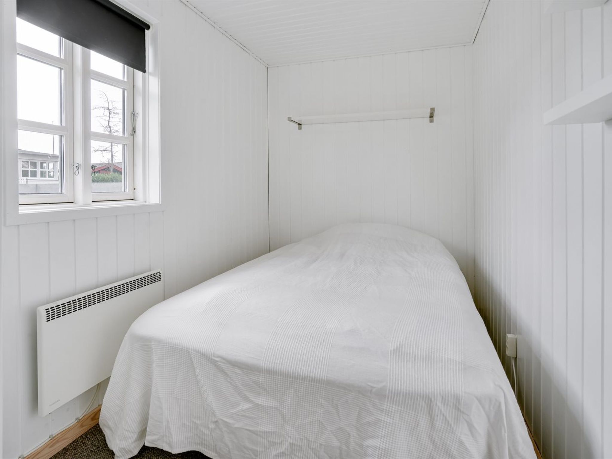 "Gunlef" - 50m from the sea-Binnen