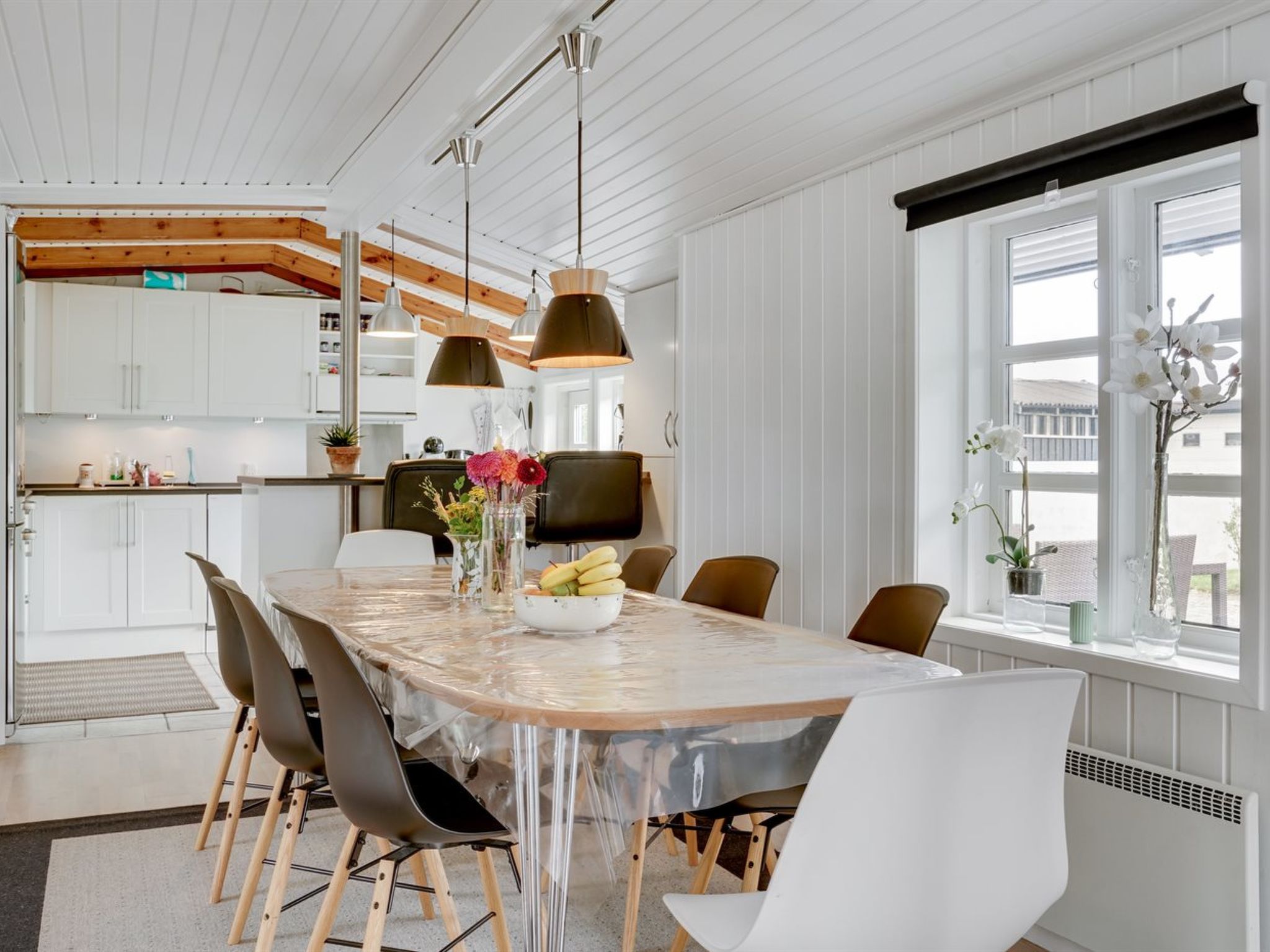 "Gunlef" - 50m from the sea - Drinnen