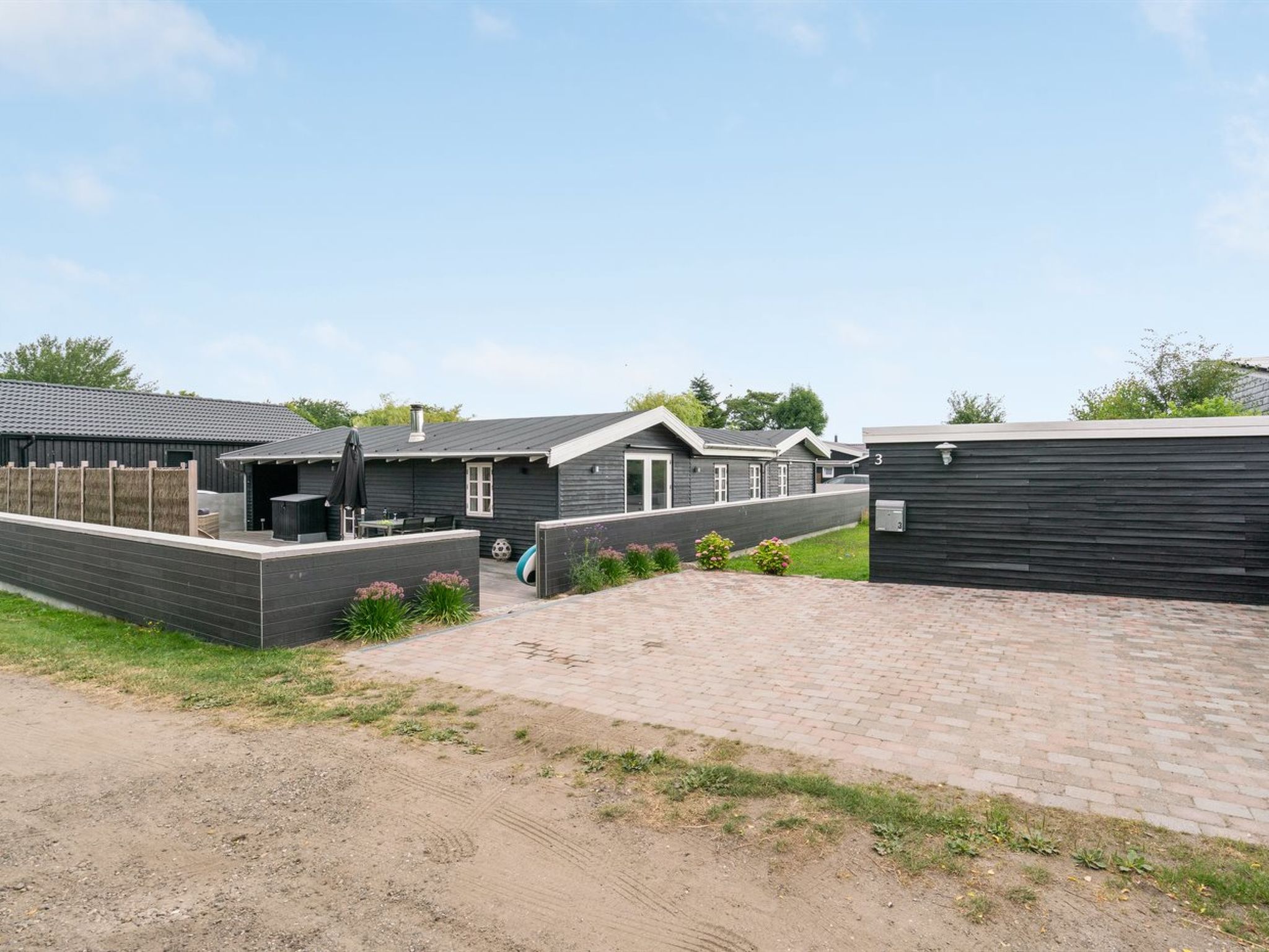 "Gunlef" - 50m from the sea - Draußen