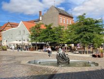 Strandvilla Constance in Svendborg: Zeezicht op 50 meter - thumbnail 4