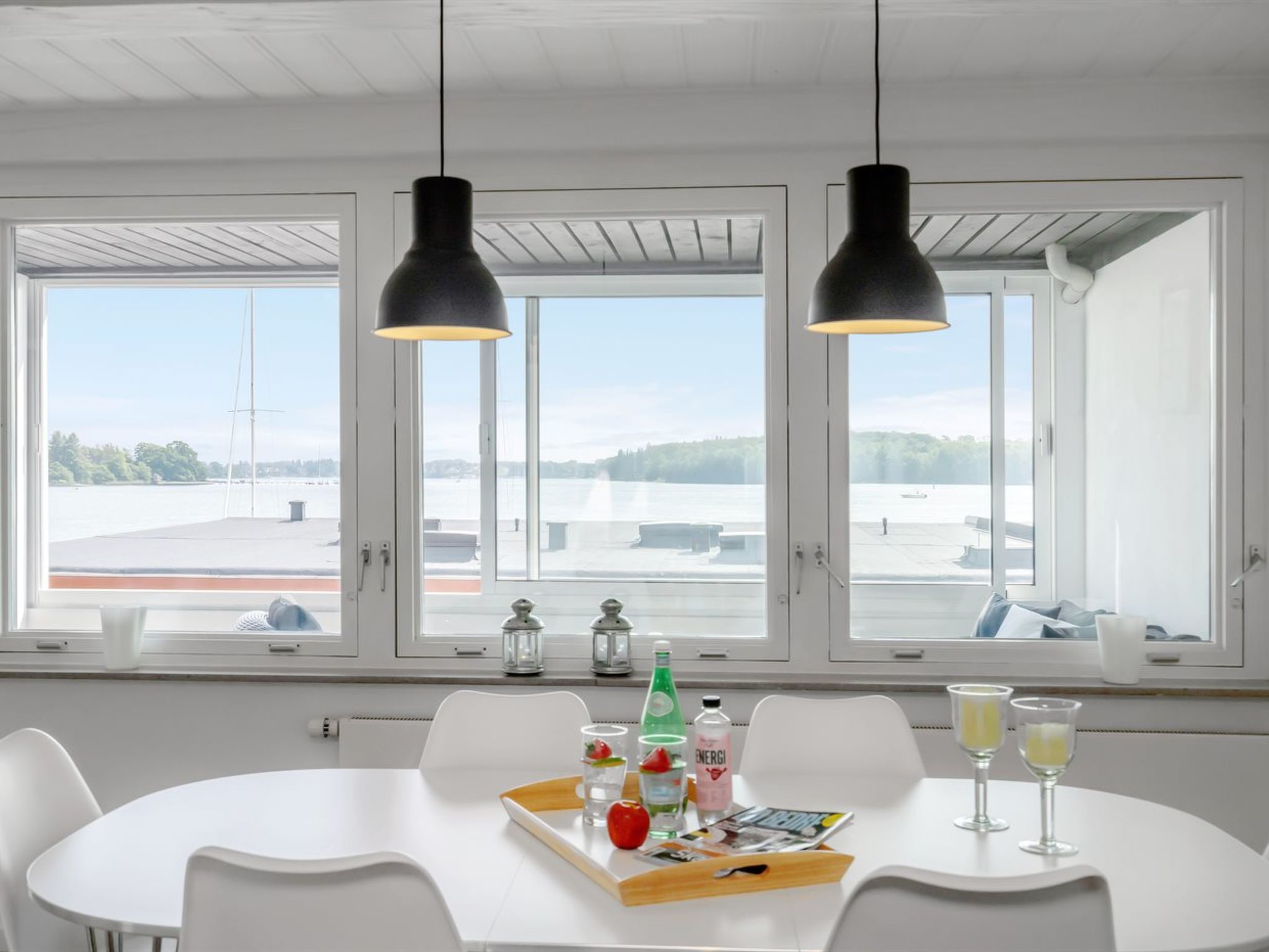 "Constance" - 50m from the sea-Binnen