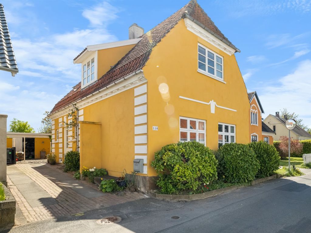 'Rosamunde' - 350m from the sea