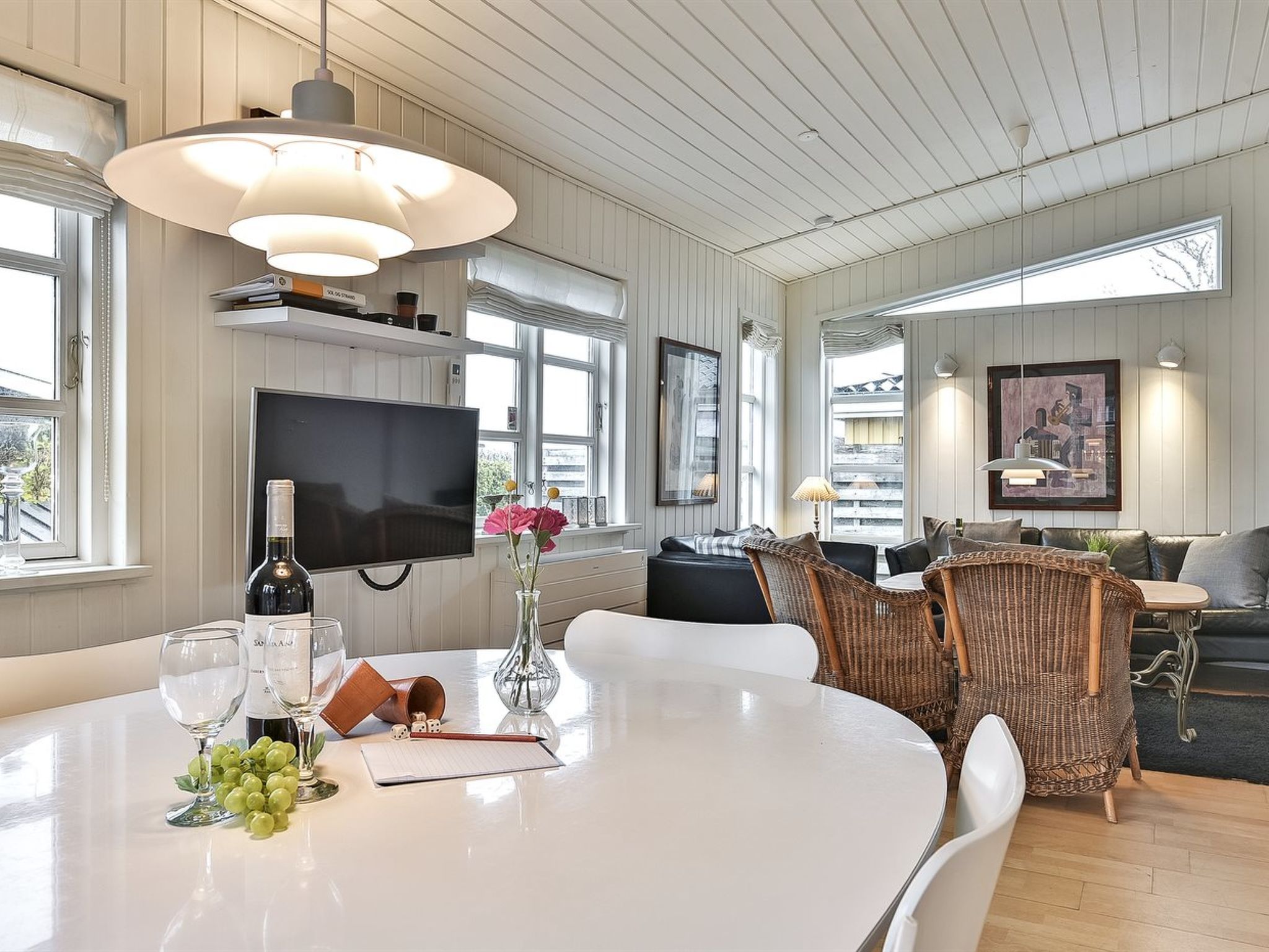 "Viljami" - 20m from the sea-Binnen