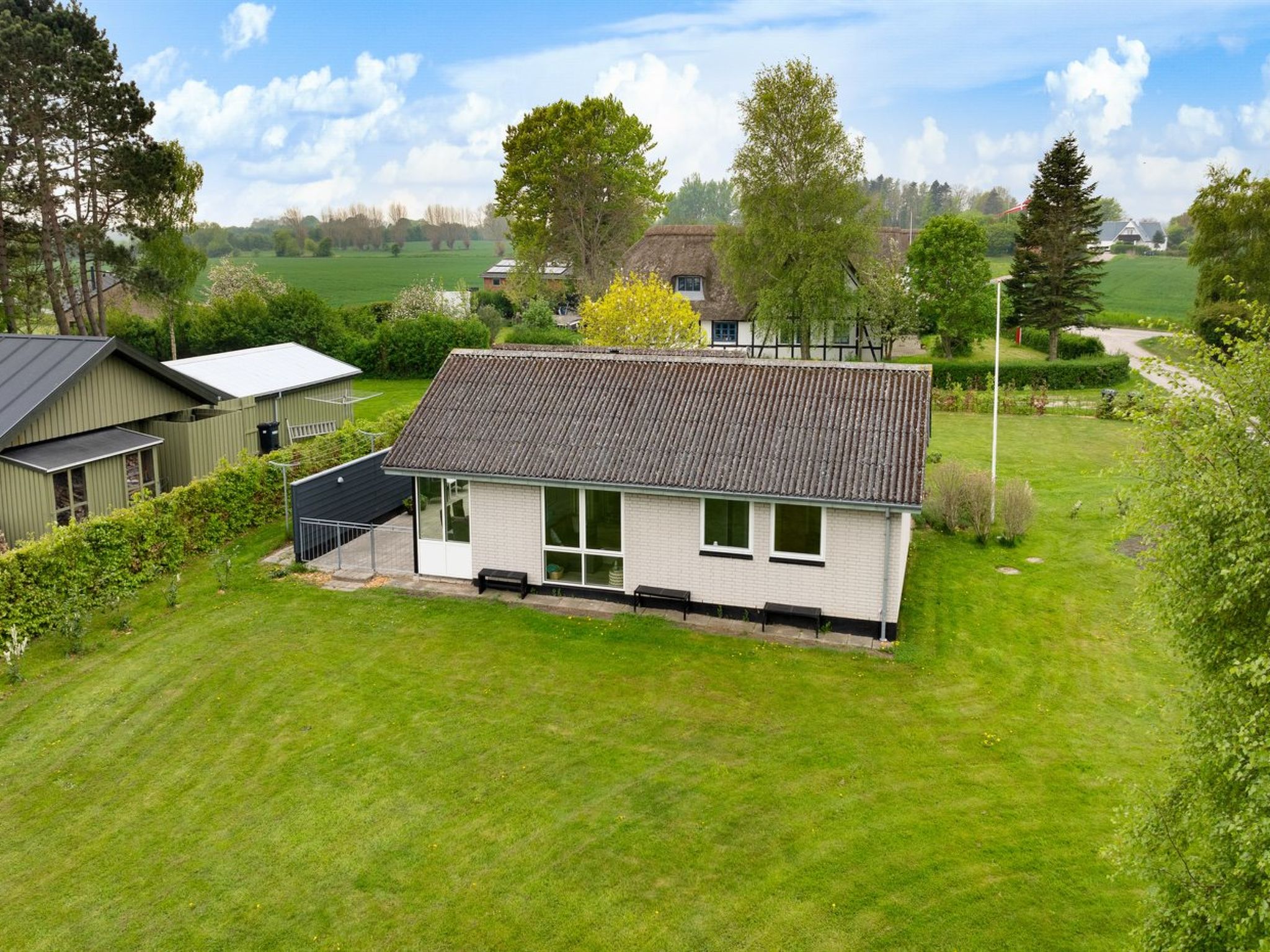 "Andine" - 250m from the sea - Buiten