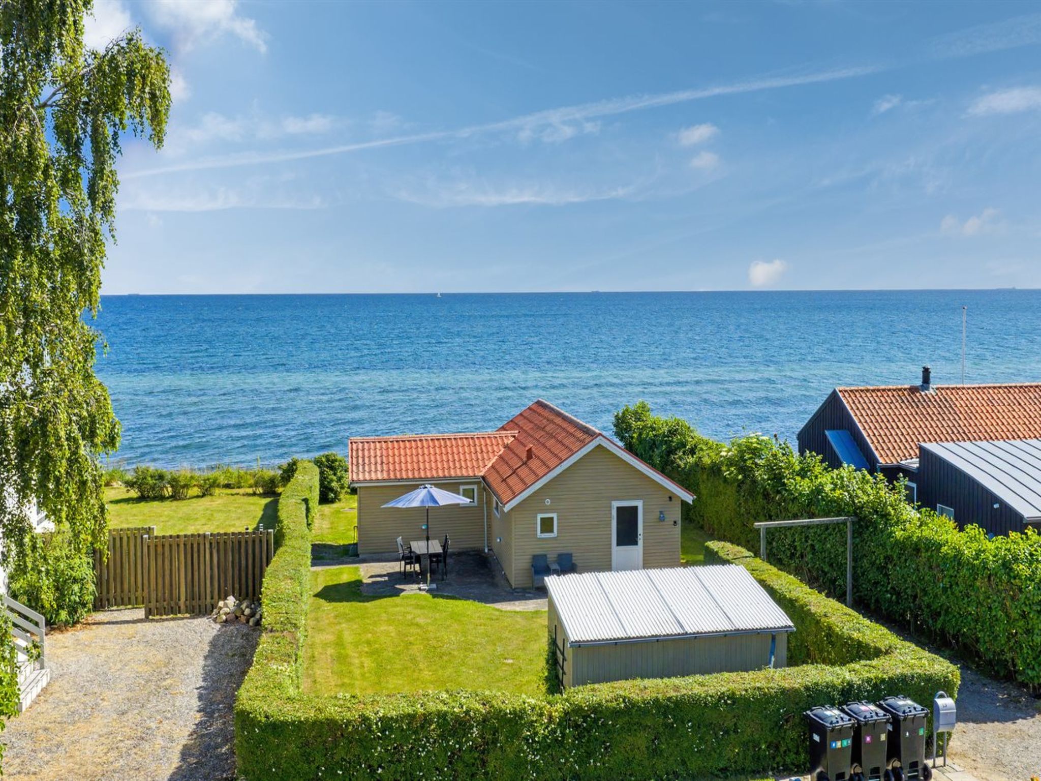"Astrath" - 10m from the sea