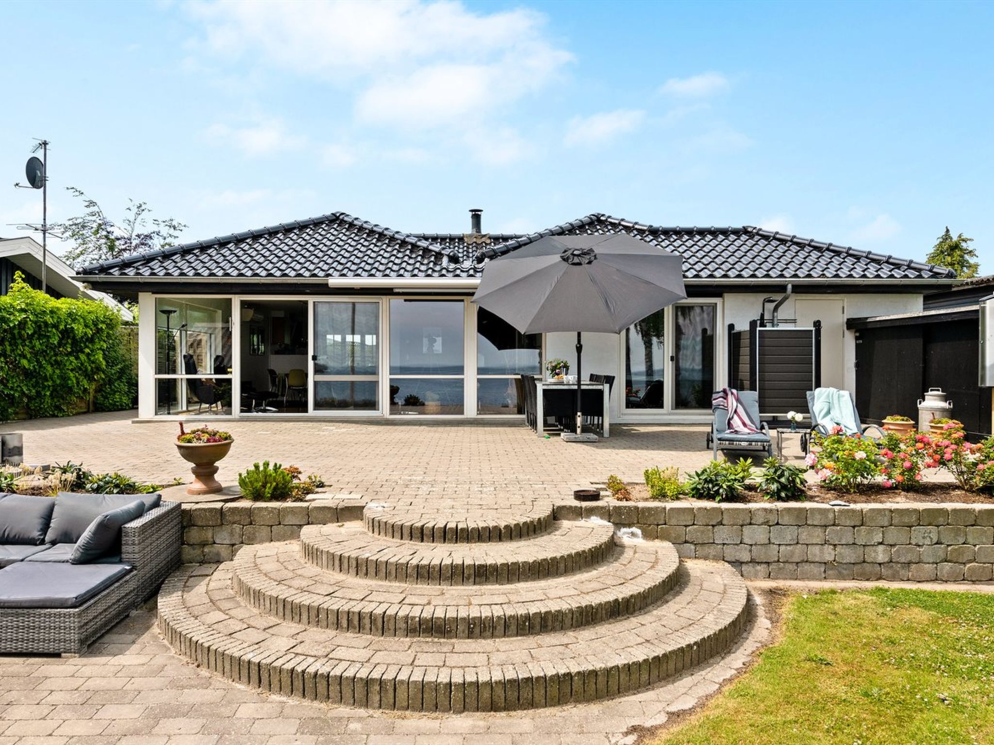 "Erok" - 100m from the sea - Buiten