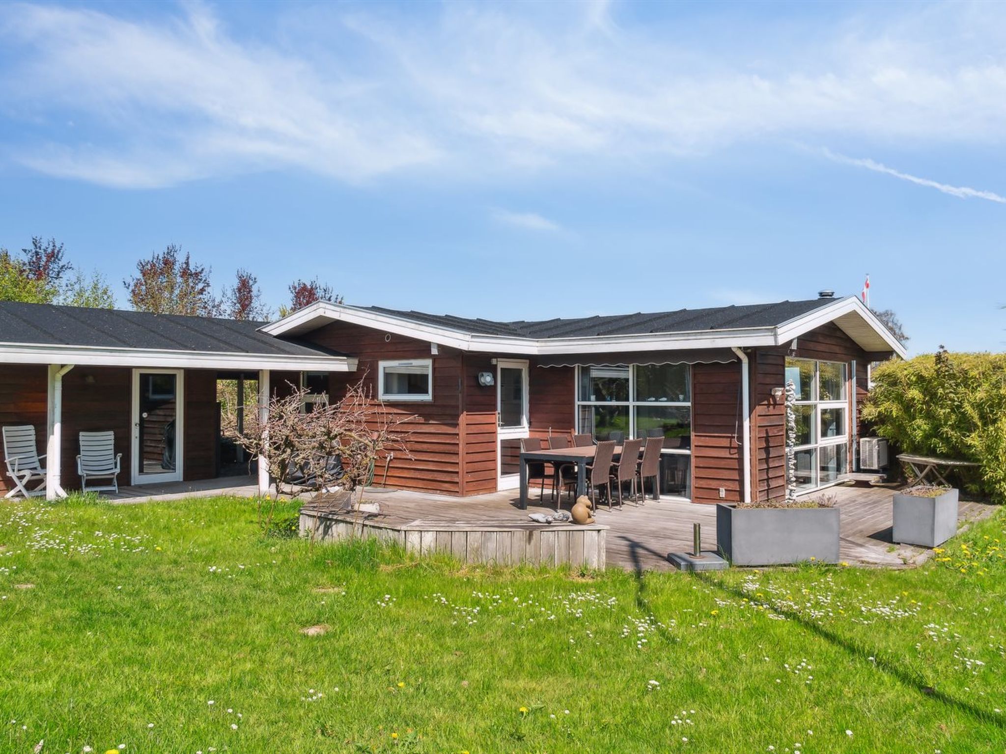 "Bjarke" - 200m from the sea - Buiten