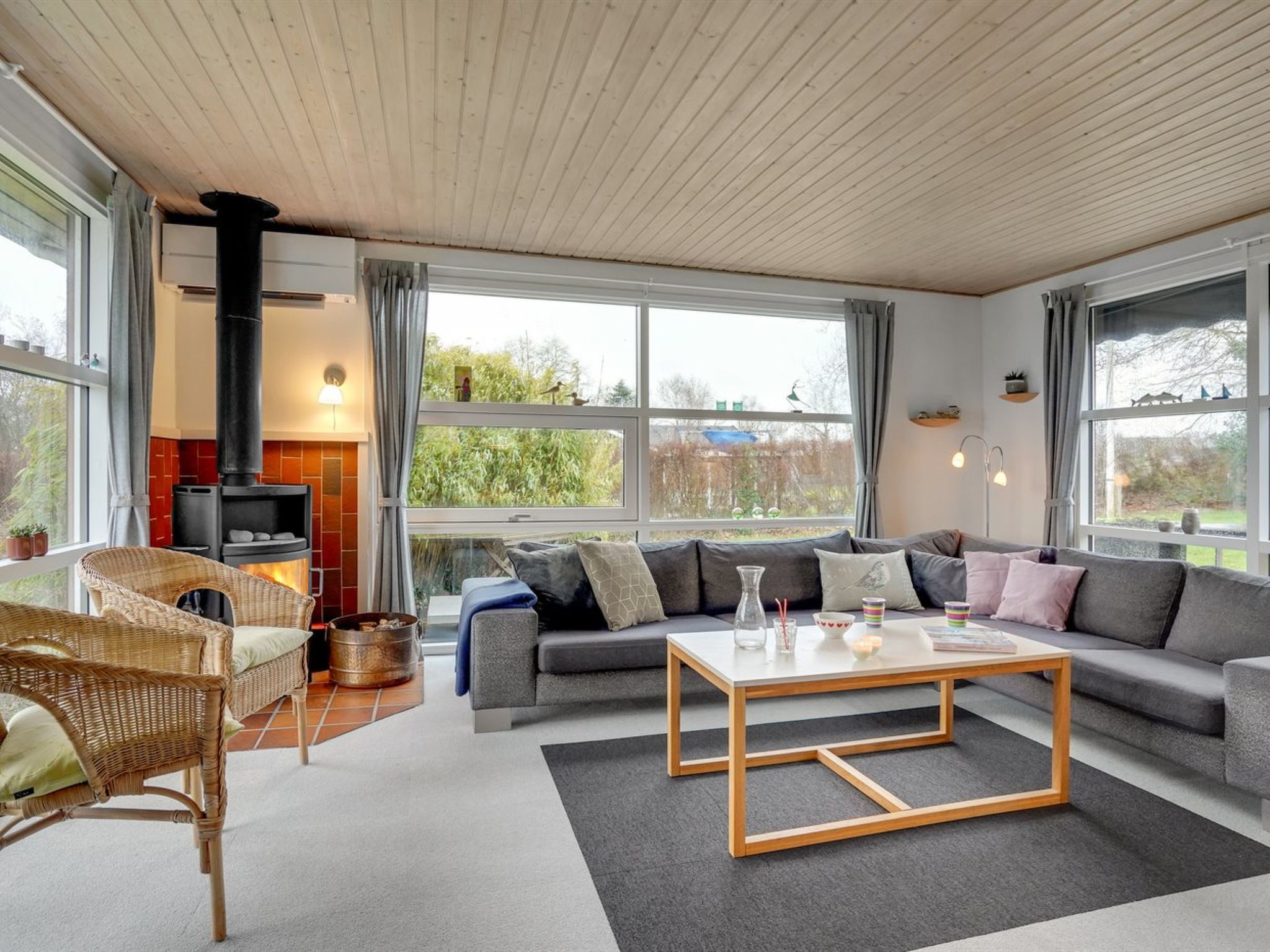 "Bjarke" - 200m from the sea - Binnen