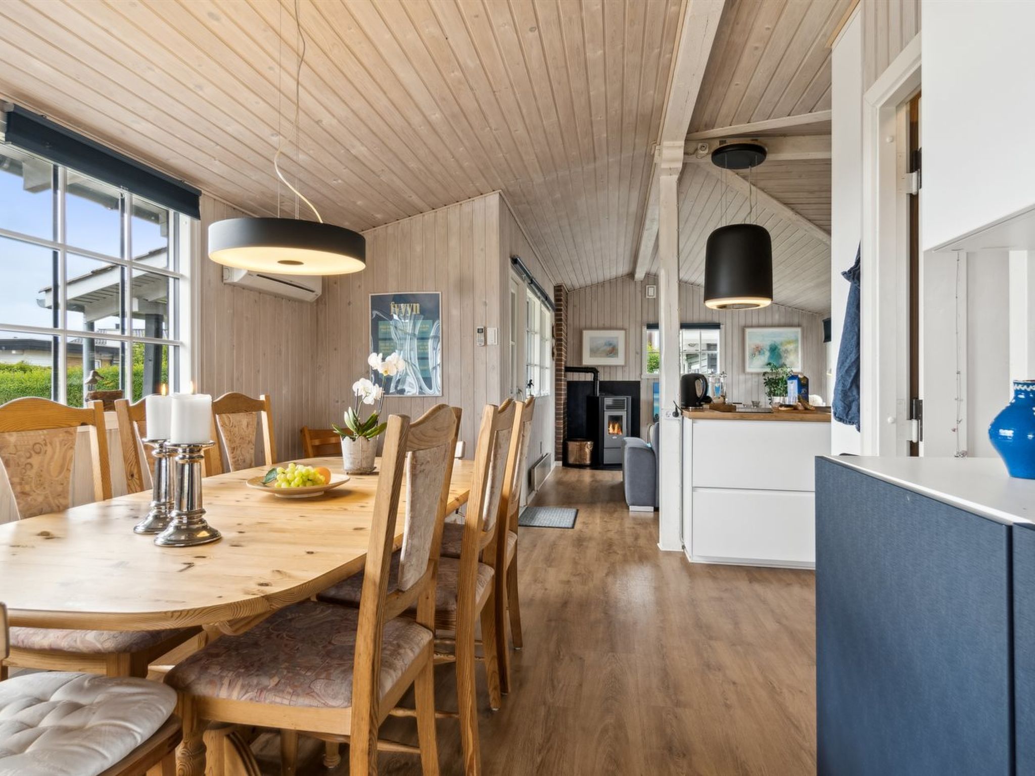 "Diddi" - 170m from the sea - Binnen