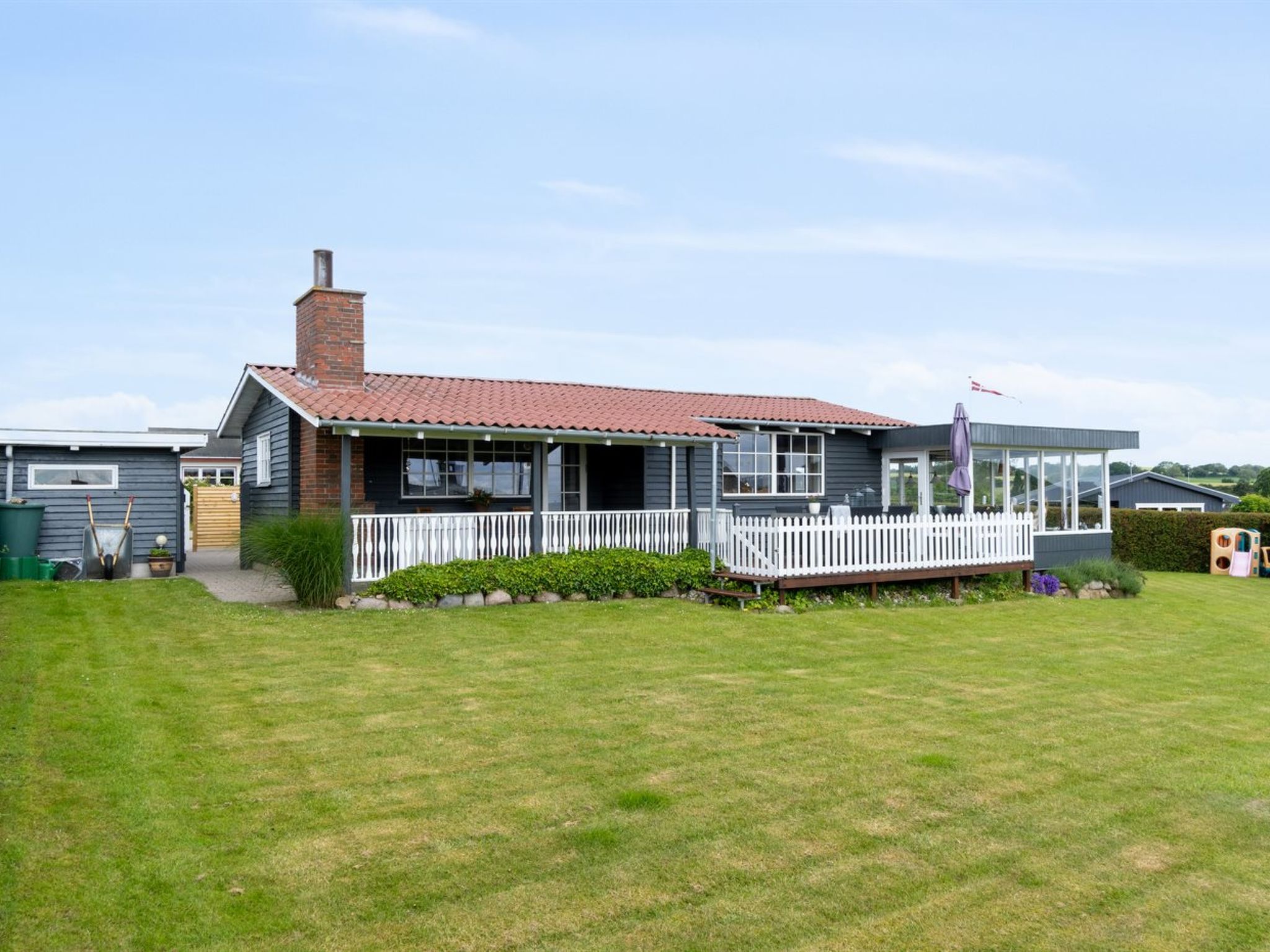 "Diddi" - 170m from the sea - Buiten