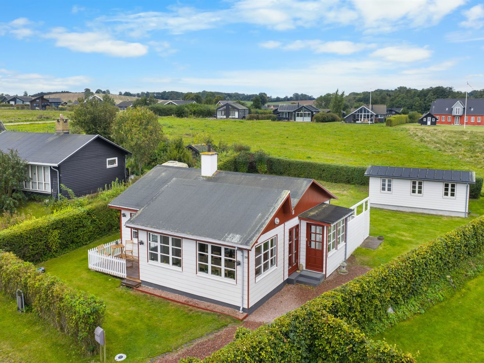 "Elline" - 200m from the sea - Buiten