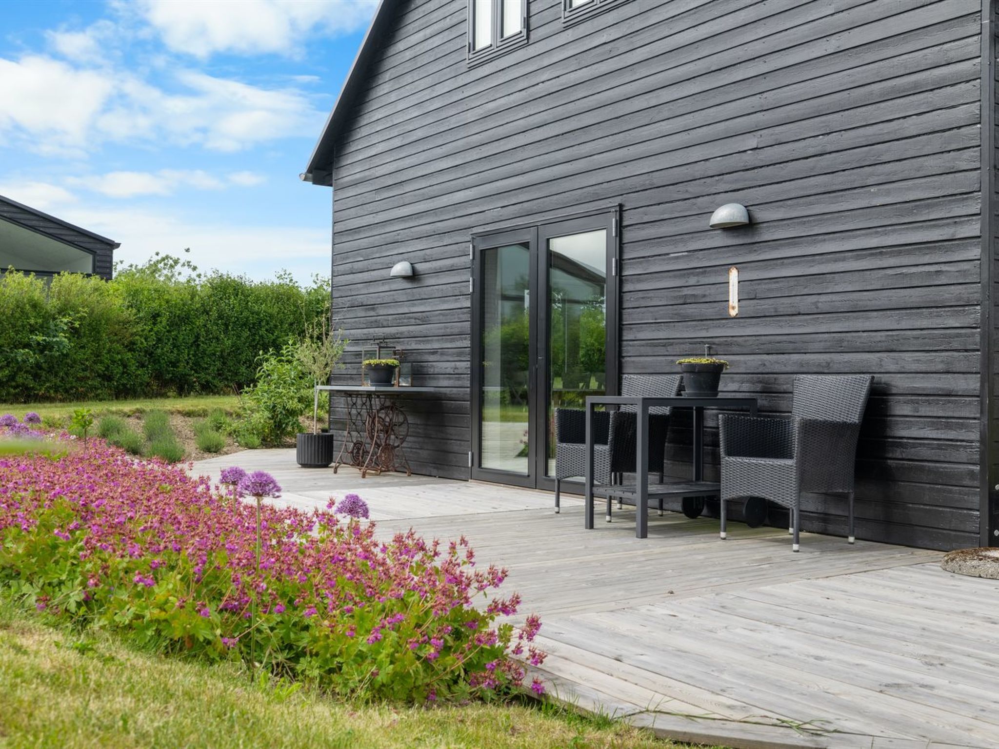 "Aliana" - 300m from the sea - Buiten