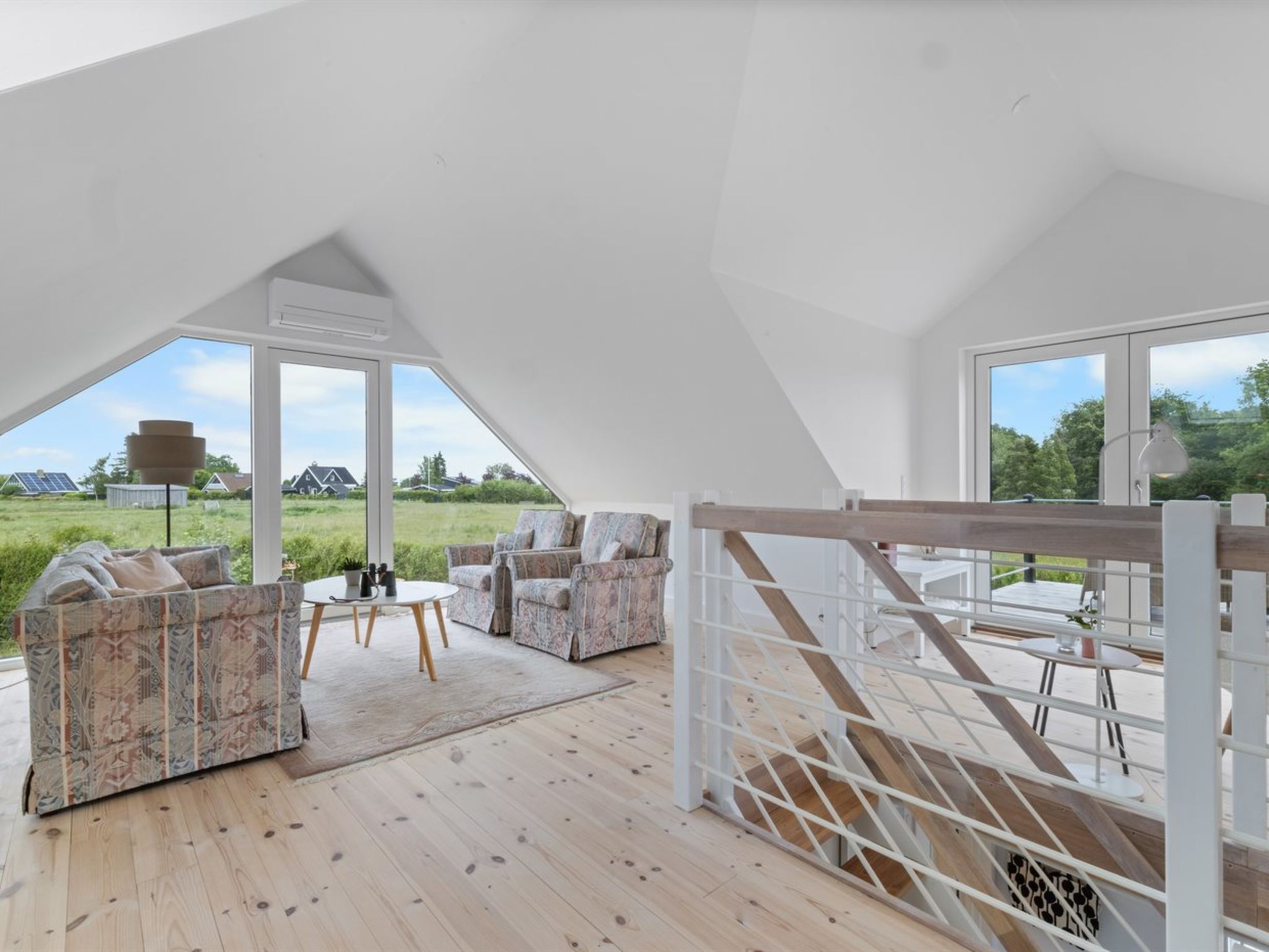 "Aliana" - 300m from the sea - Binnen