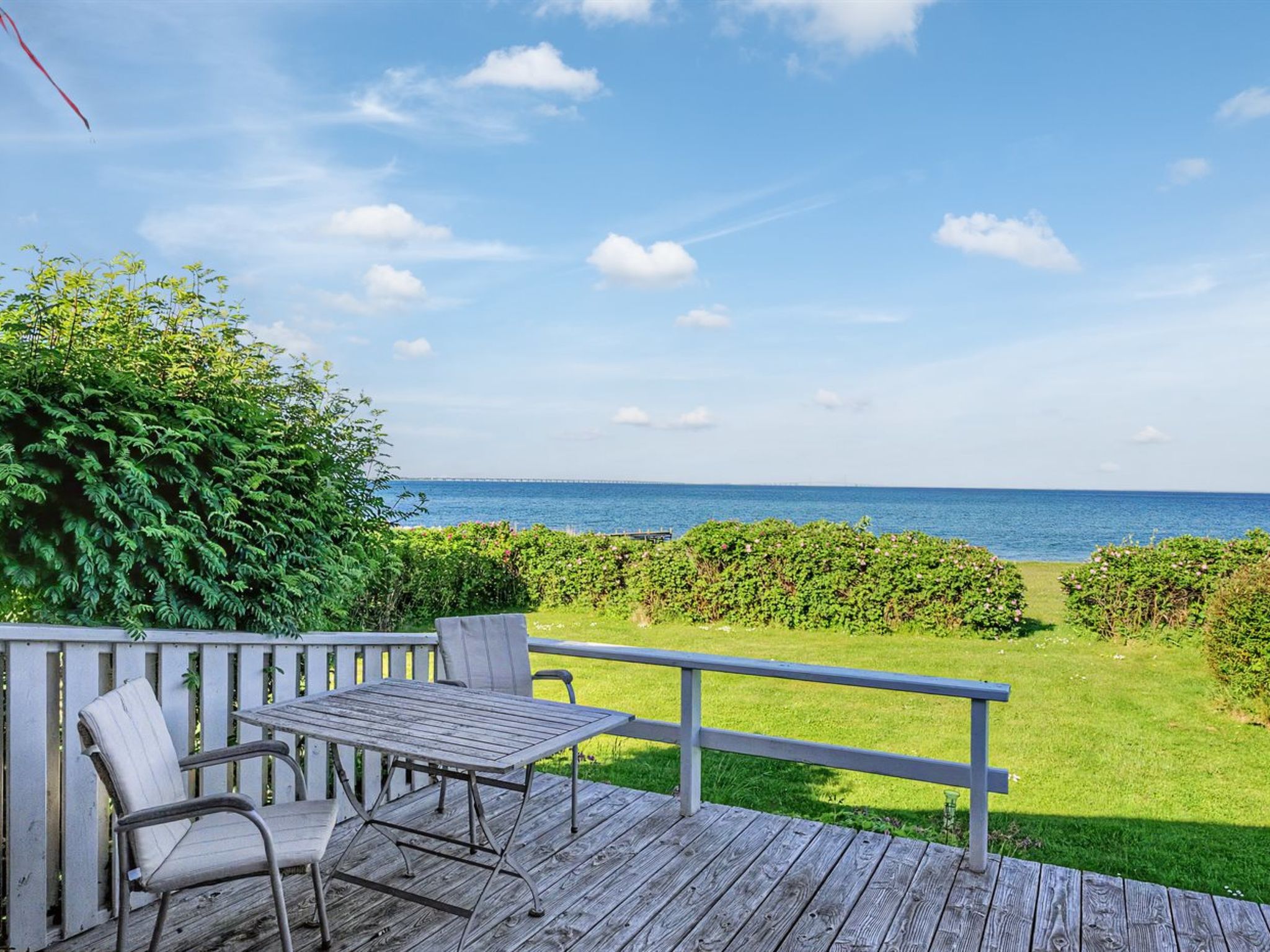 "Edla" - 35m from the sea - Outside