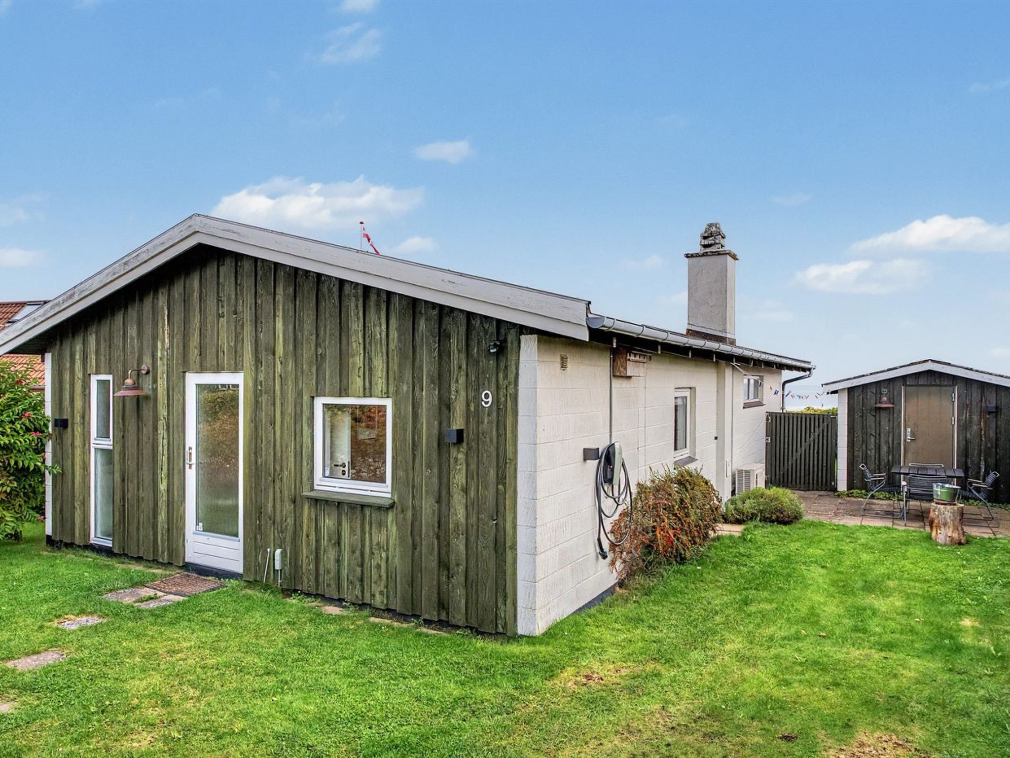 "Edla" - 35m from the sea - Buiten