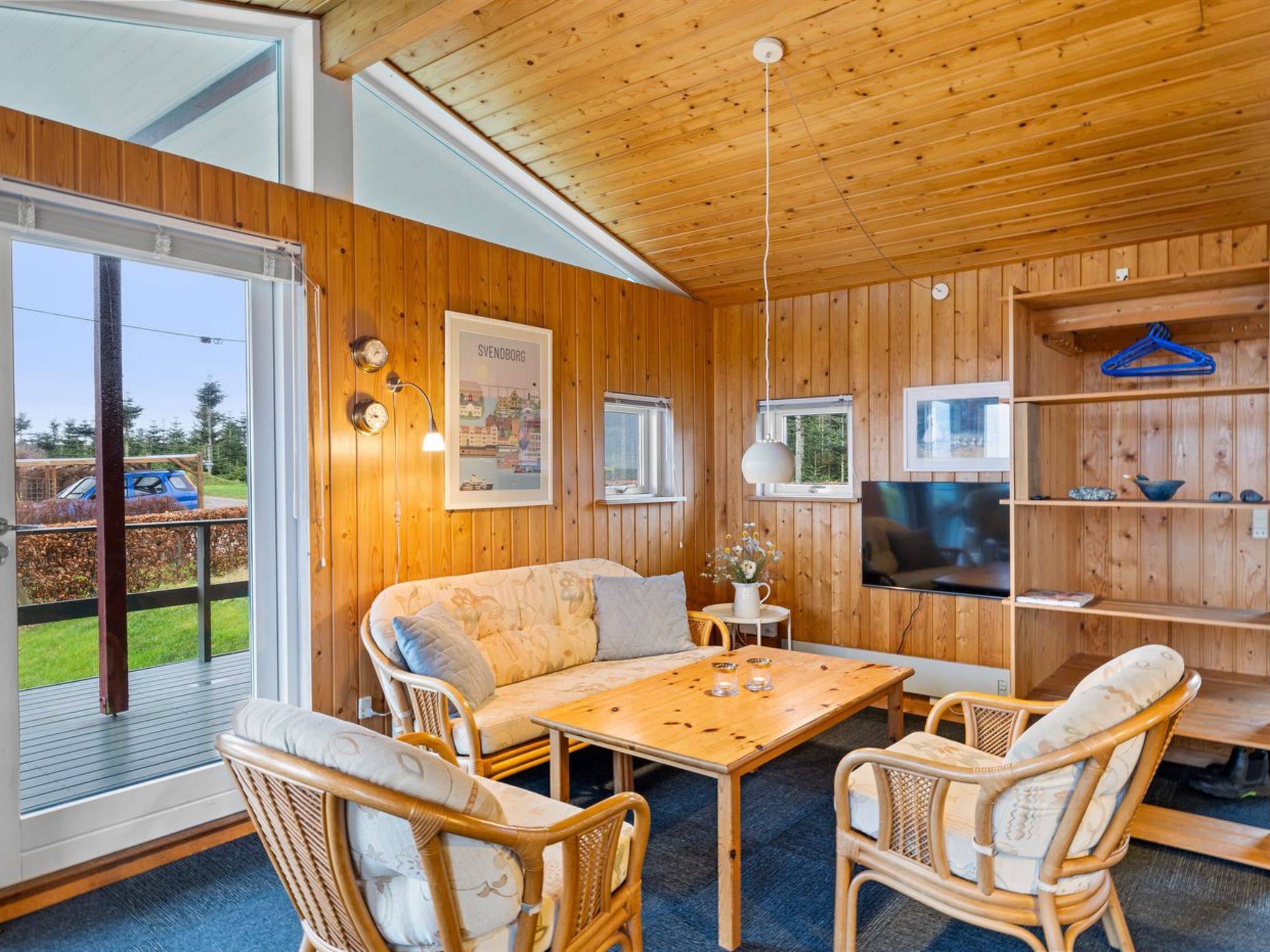 "Slava" - 75m from the sea-Inside
