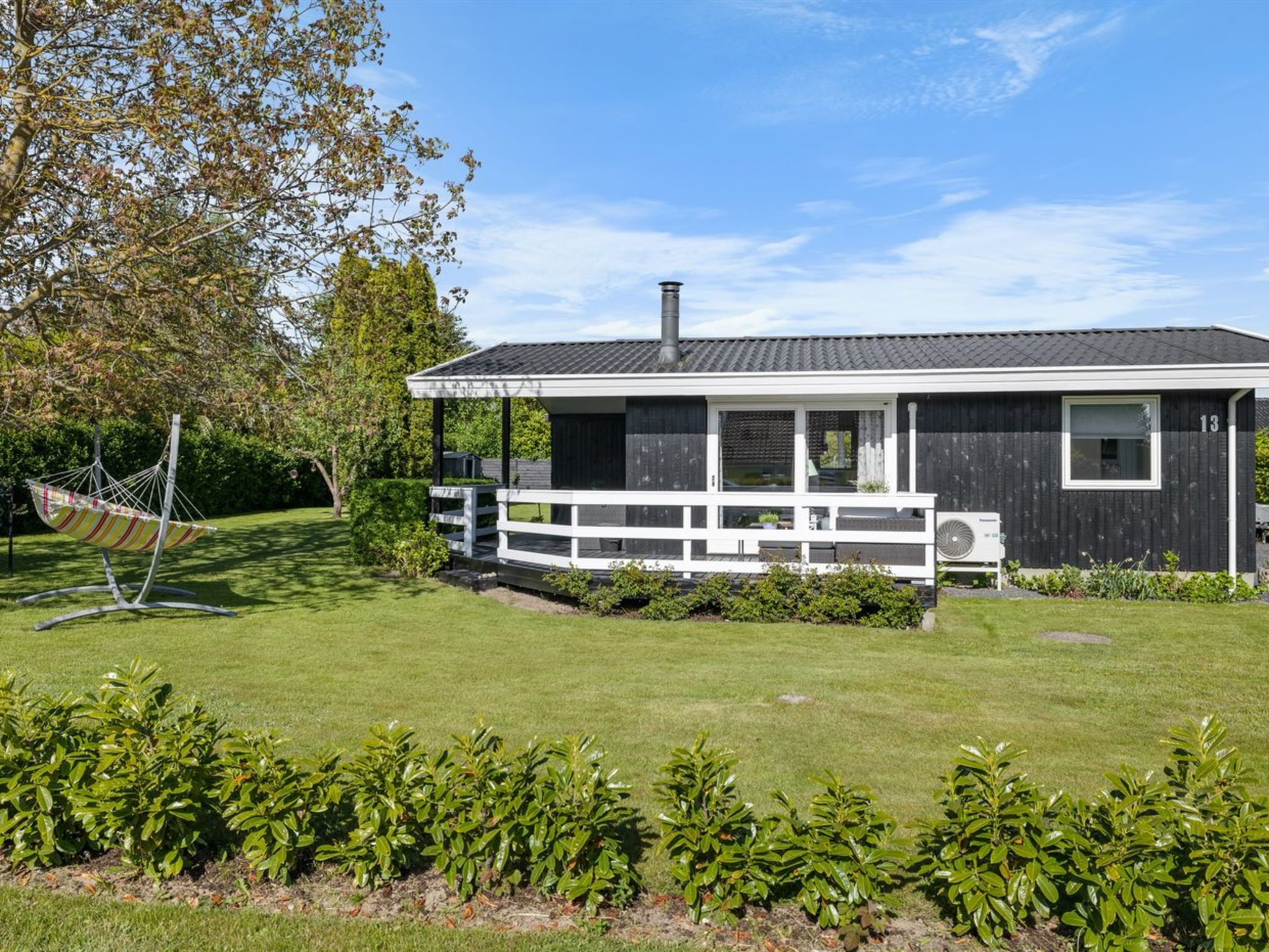 "Bjart" - 150m from the sea - Buiten