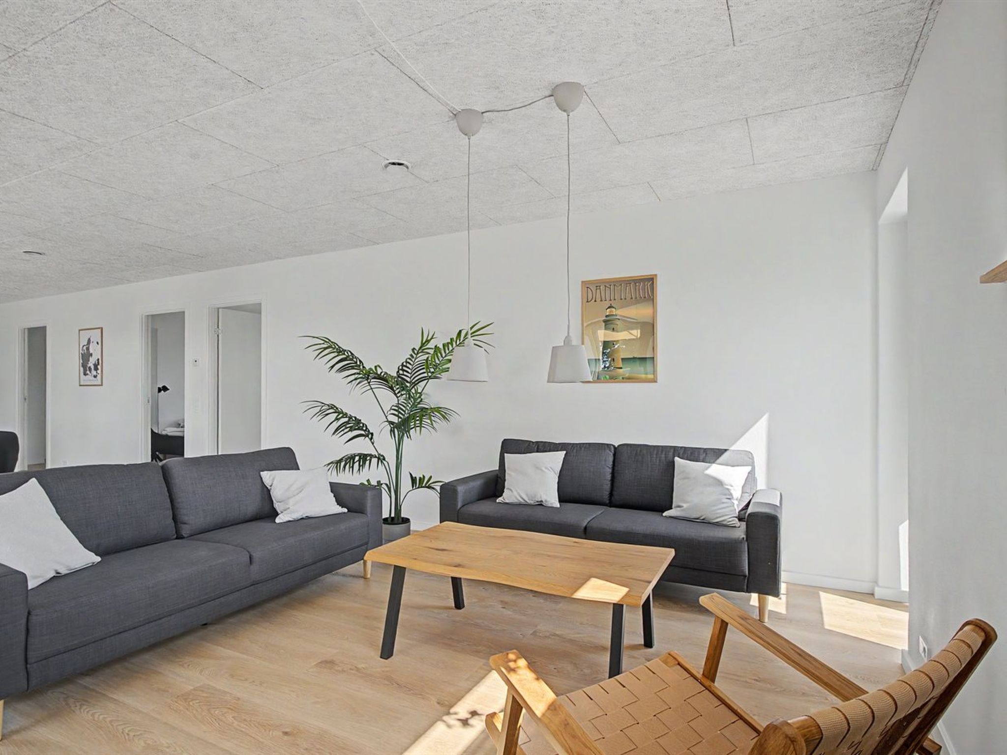 "Iolani" - 2.2km from the sea - Binnen