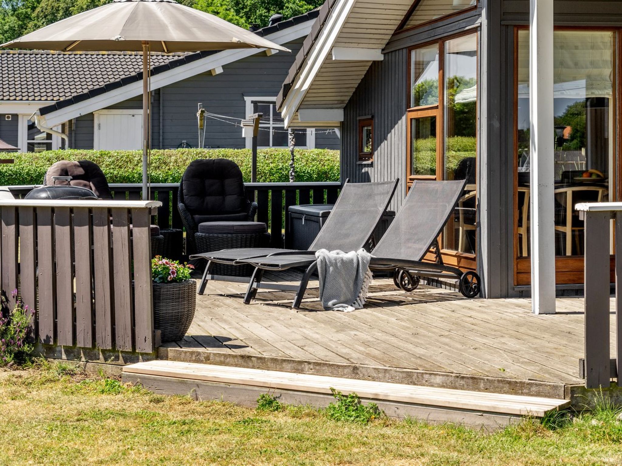 "Ela" - 500m from the sea - Buiten