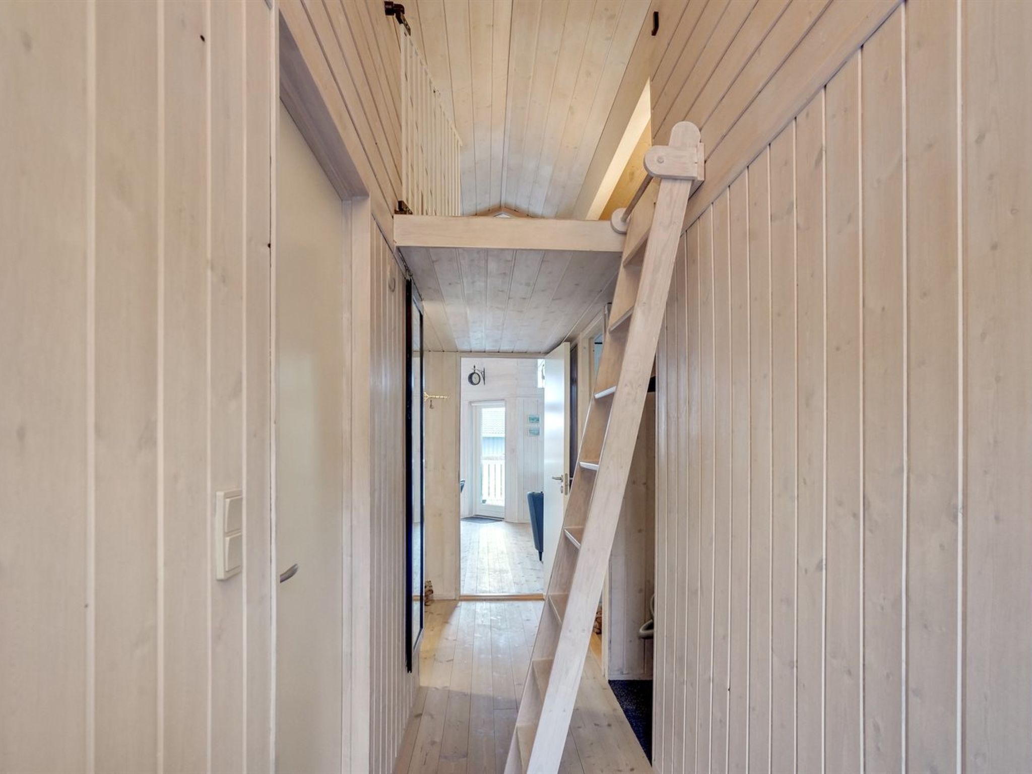 "Stefanka" - 600m from the sea - Binnen