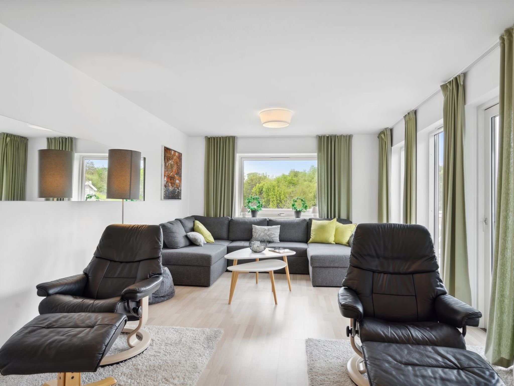 "Edo" - 575m from the sea-Inside