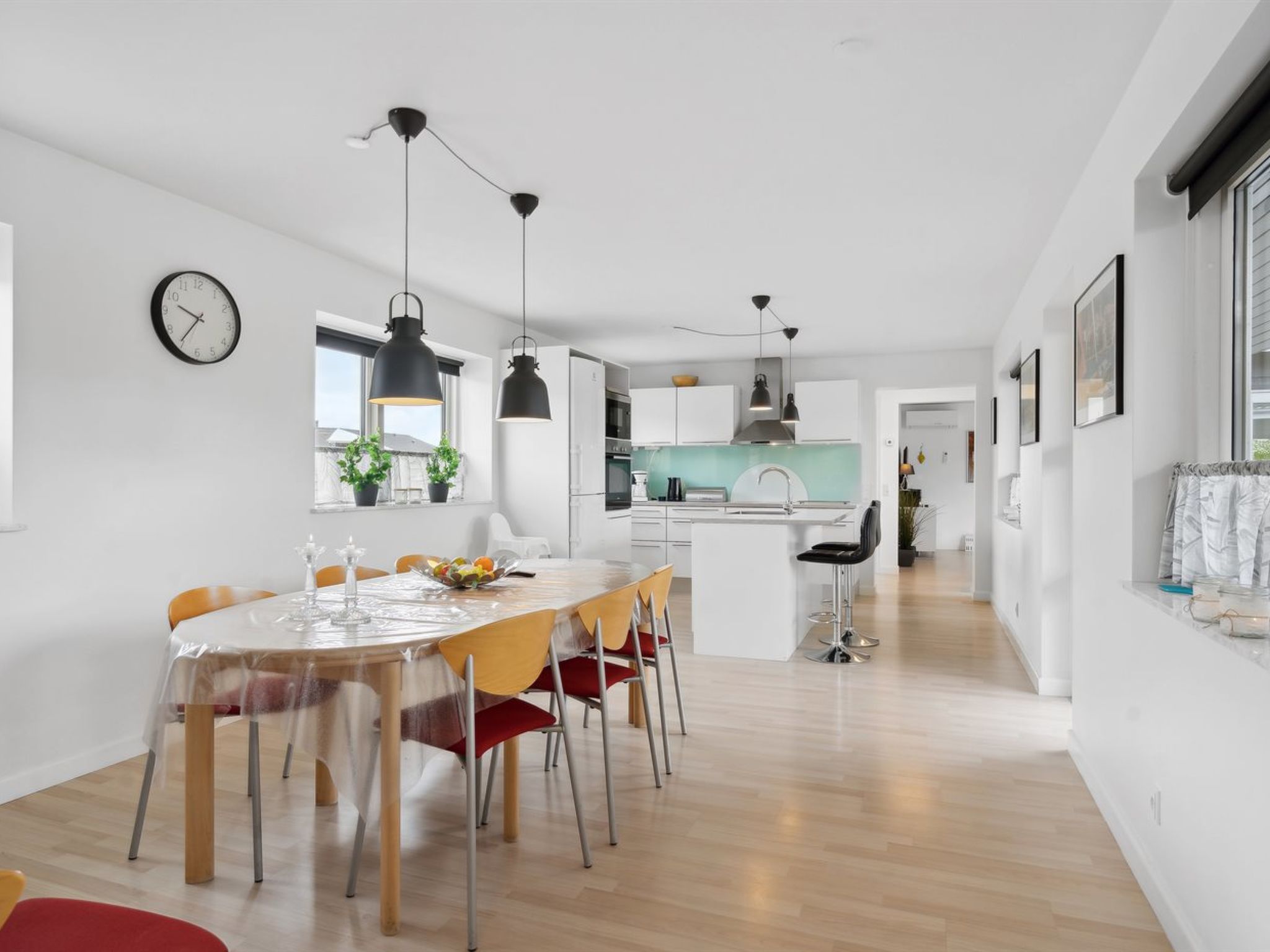 "Edo" - 575m from the sea-Inside